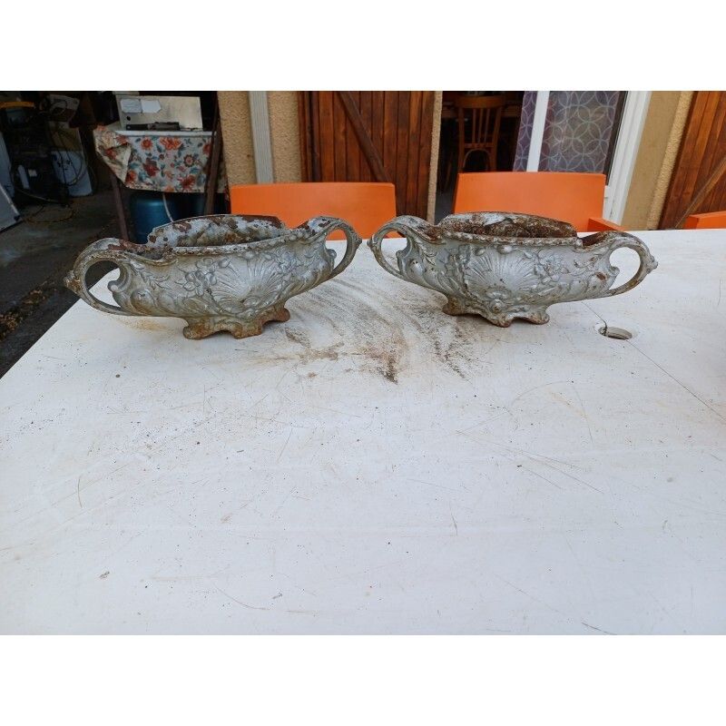 Pair Of 1900 Cast Iron Planters From Charleville Mézières In Rocaille Style