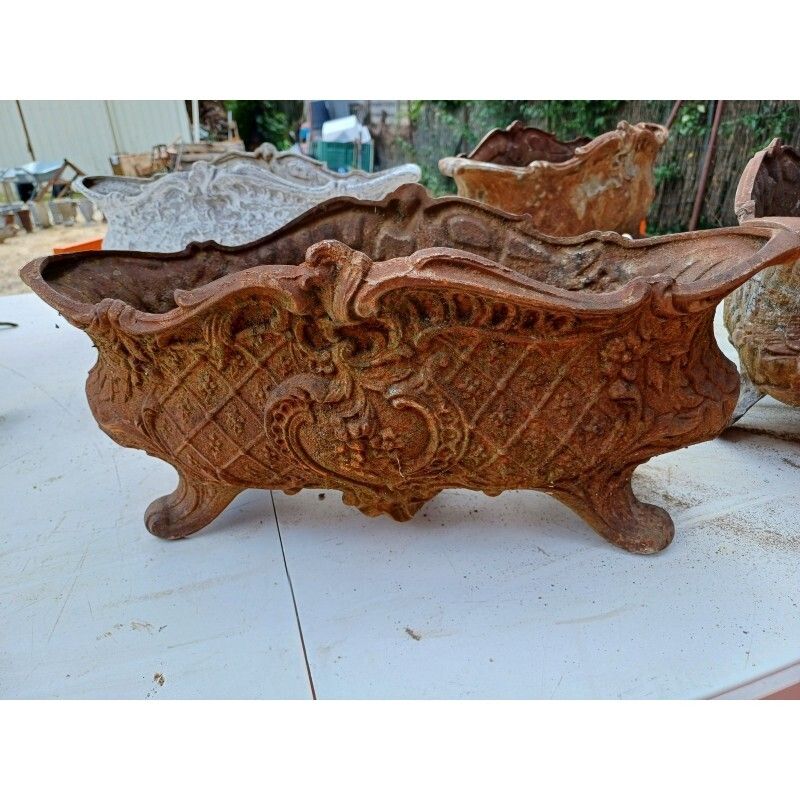 Set Of 4 Cast Iron Planters 1900 From Charleville   Mézières Rocaille Style photo Garden Decor