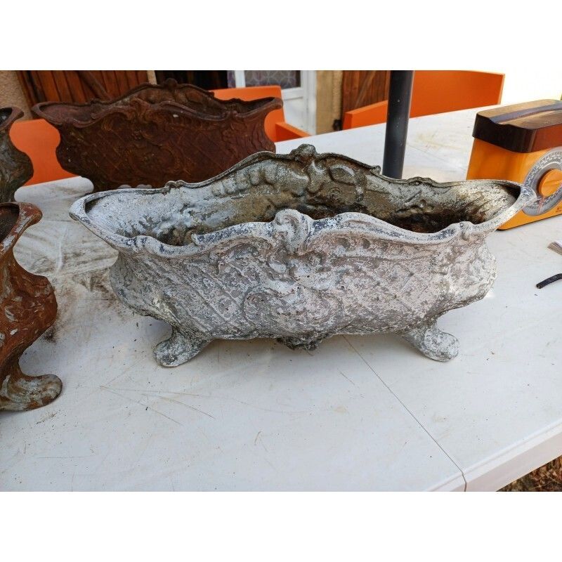 Set Of 4 Cast Iron Planters 1900 From Charleville   Mézières Rocaille Style photo buy