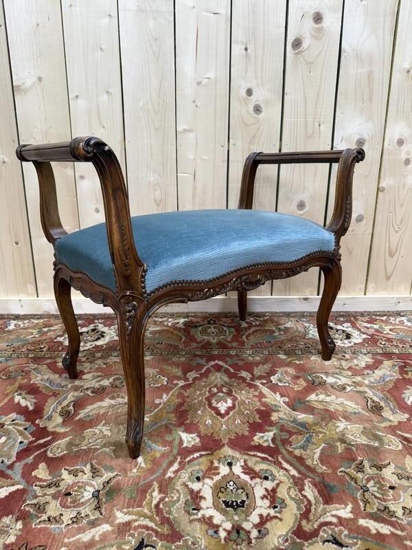 Banc   Banquette De Piano Ou D'entrée En Velours Bleu. photo for sale