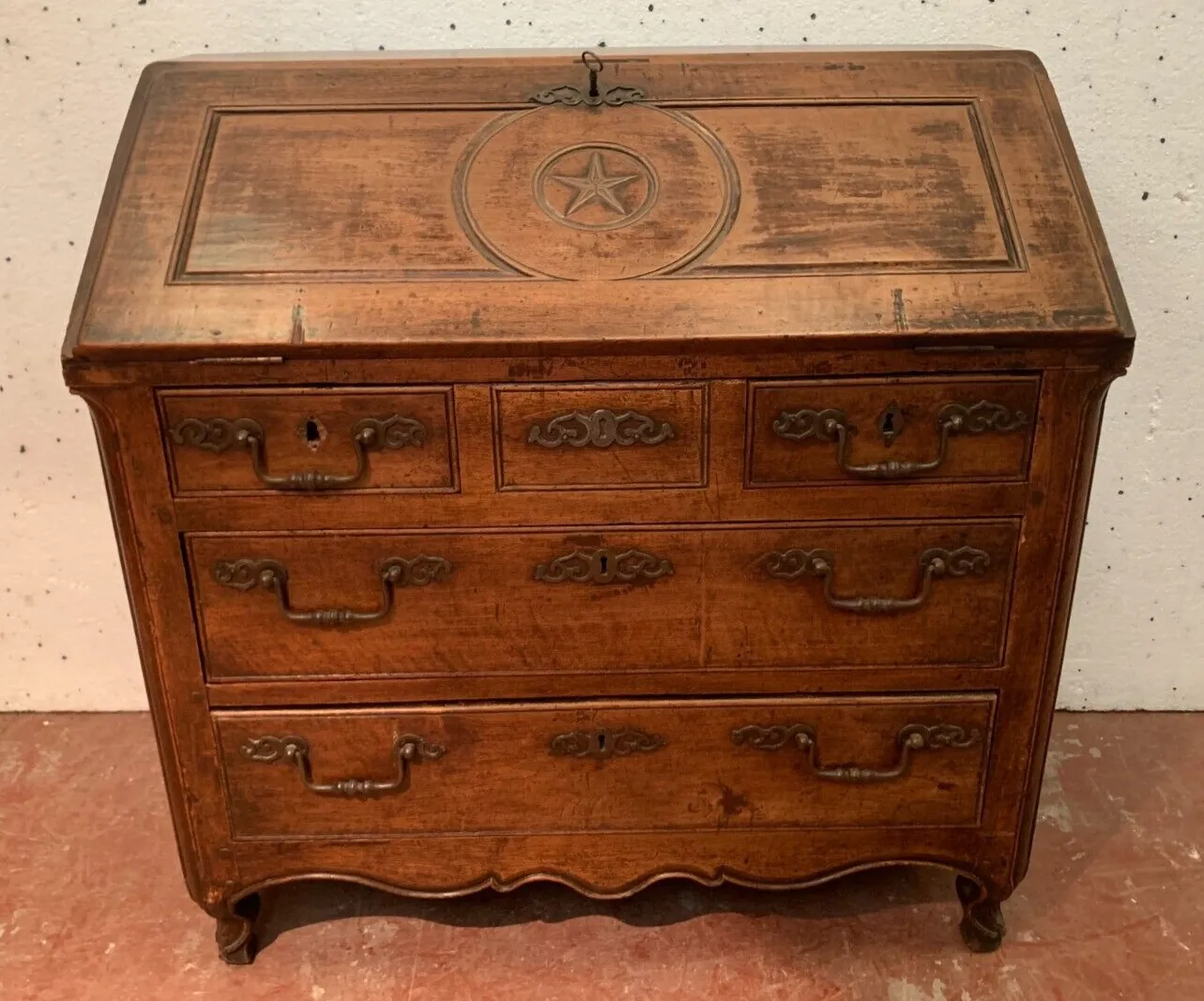 1728.0 Louis XV Solid Walnut Slope Desk From The 18th Century photo