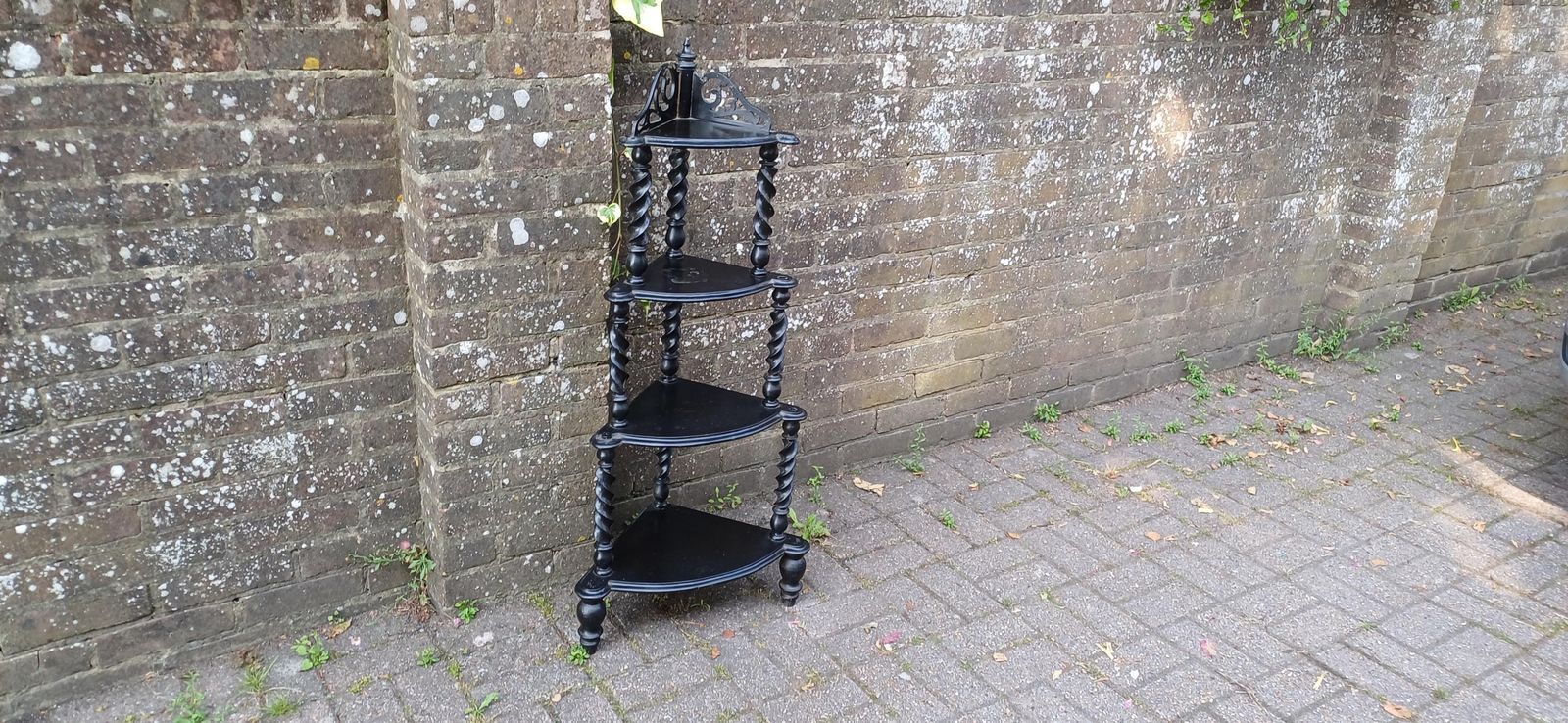 Antique Black Lacquered Effect Corner étagère With Barley Twist Legs 4 Tier Victorian Gothic Display Shelf Unit | Ornate Carved Top Wot Not photo vinterior