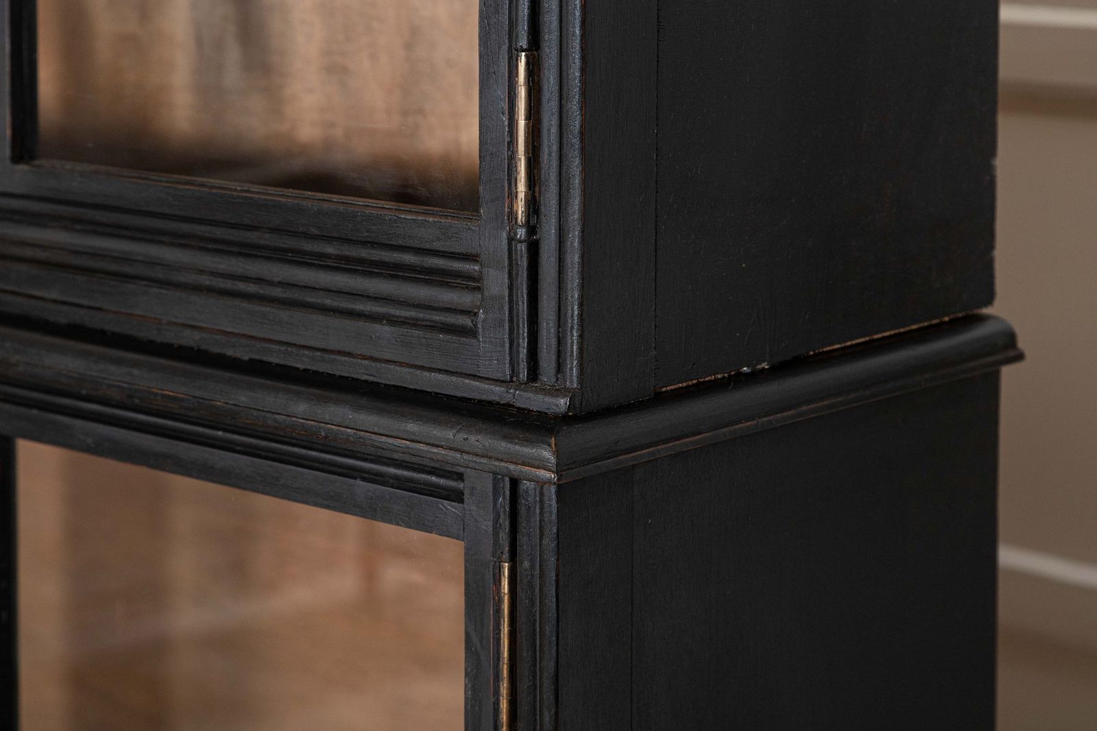 photo furniture Large English 19thc Ebonised Mahogany Glazed Cabinet