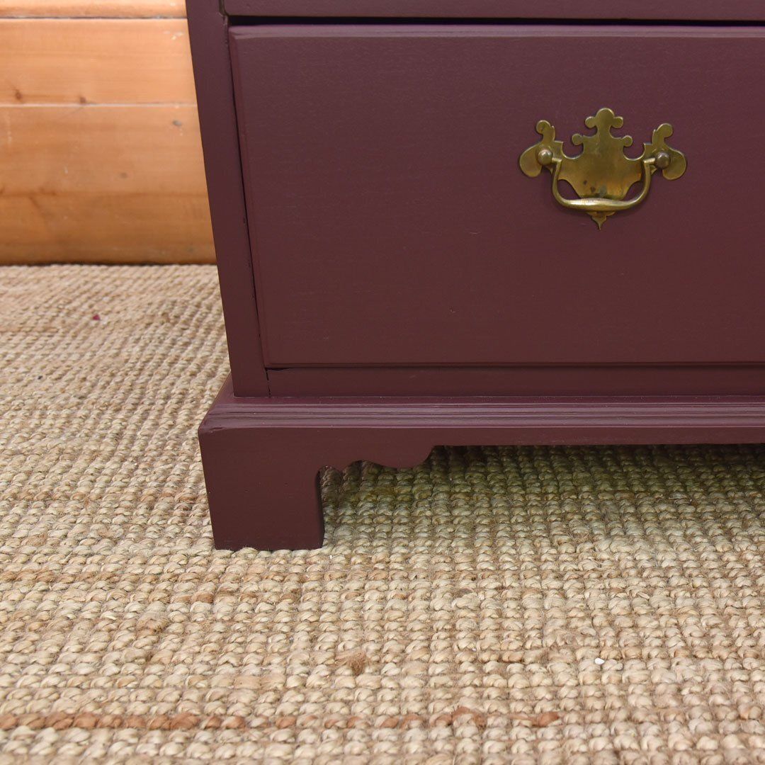 Georgian Chest Of Drawers In Aubergine Colour photo vintage