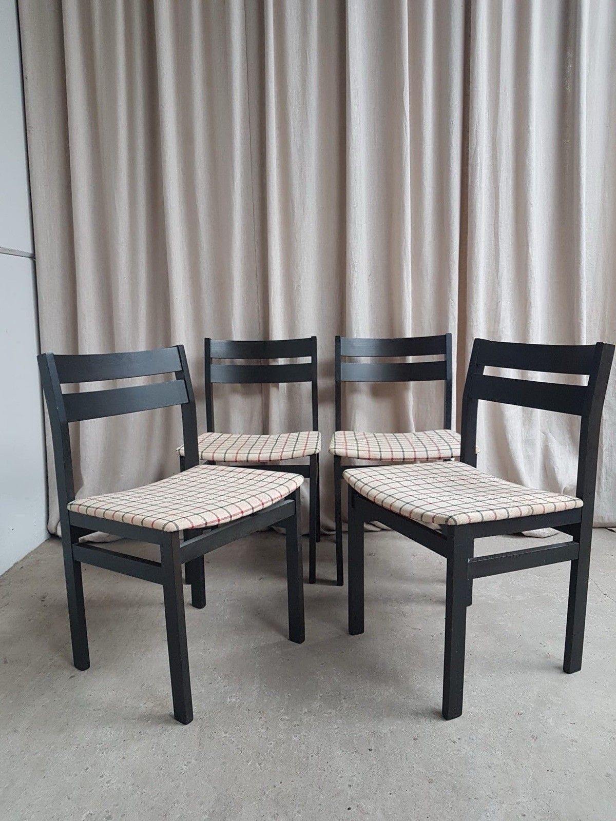 Vtg Mid Century Set Of 4 Dining Chairs Danish Scandi Retro R897