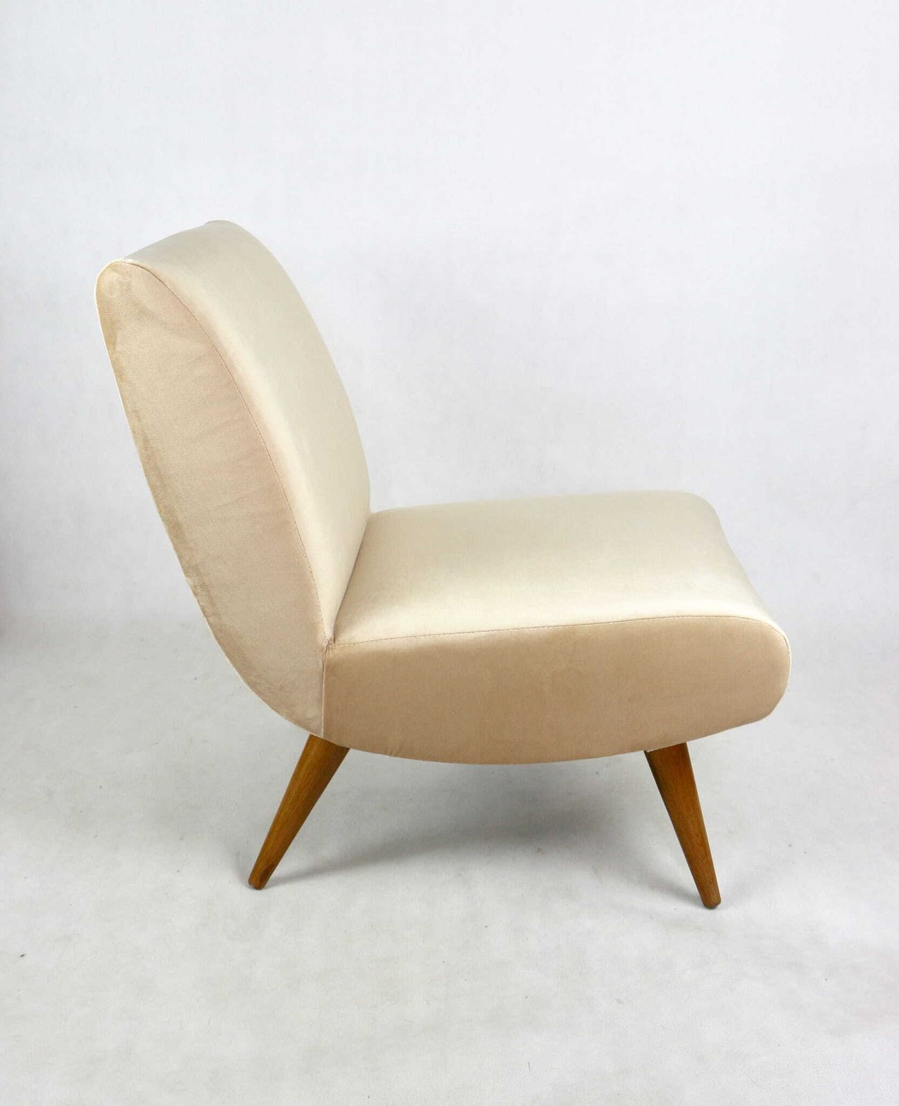 Vintage Loft Armchair 70s Beige Champagne Velvet photo vintage