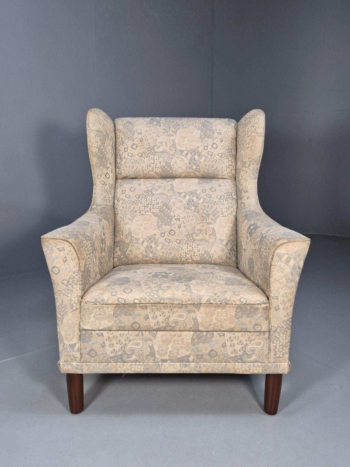 Vintage Danish Wingback Armchair Cream Grey  Abstract Print Retro Eb9695 Mnor photo Furniture