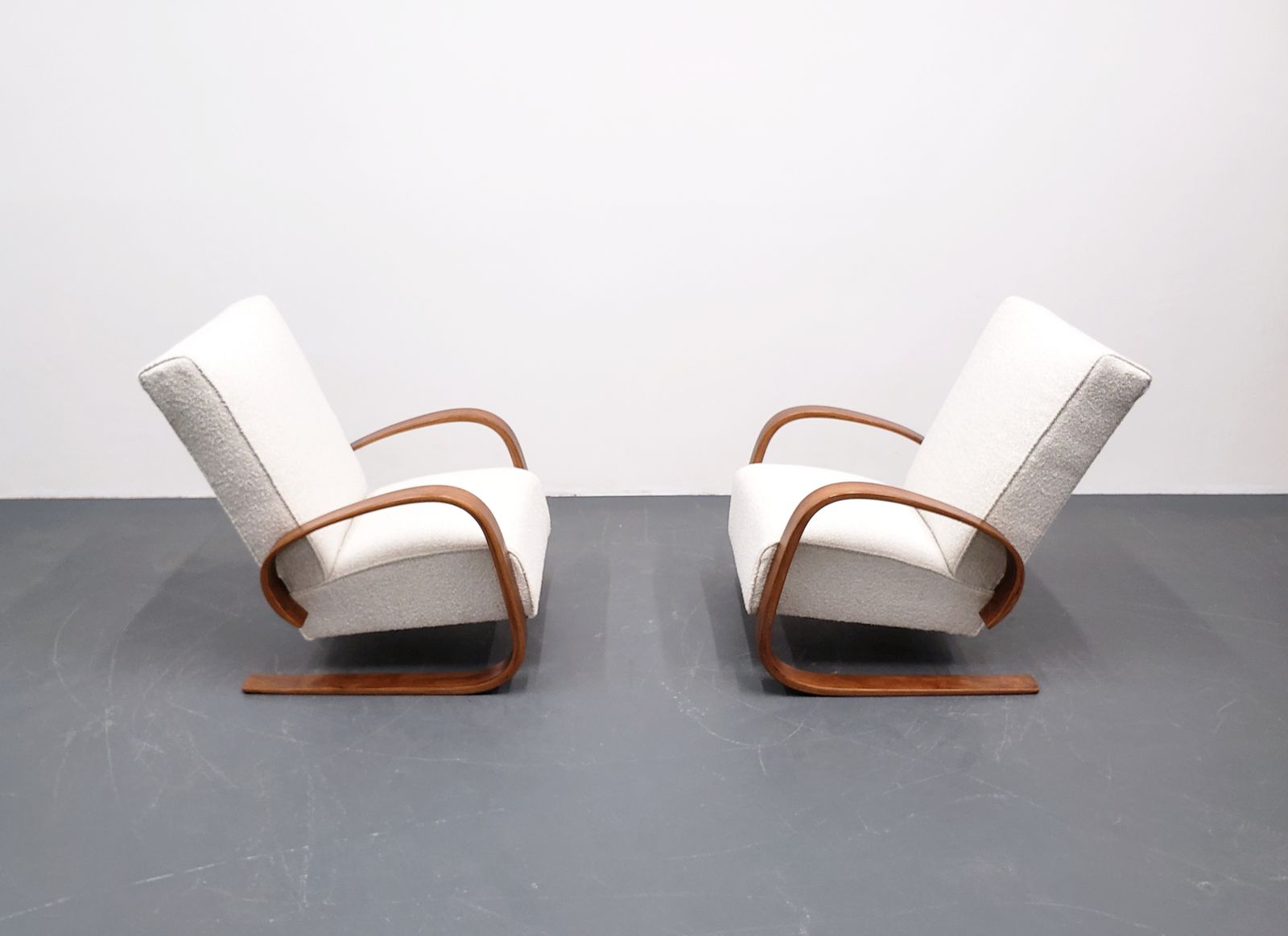 Set Of Two   Cantilever Armchairs By Miroslav Navrátil For Up Závody, 1950s photo vintage