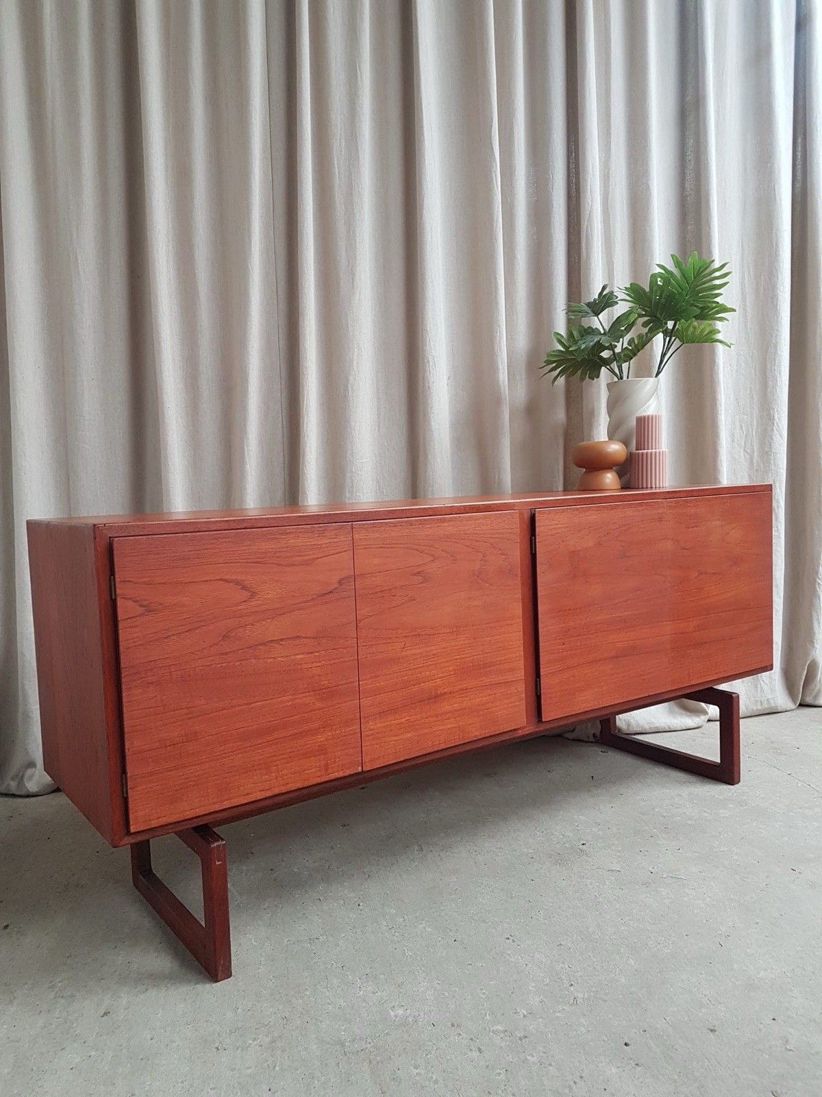 Vtg Mid Century Arne Hovmand Olsen Mogens Kold Danish Sideboard Retro R898 photo furniture