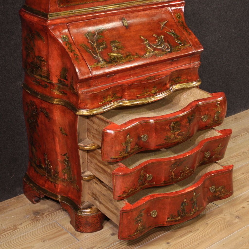 Furniture Venetian Lacquered And Gilded Chinoiserie Trumeau From 20th Century photo