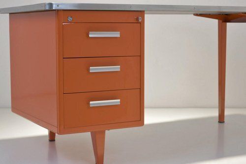 photo vintage Desk In Sheet Steel From Gispen, 1955