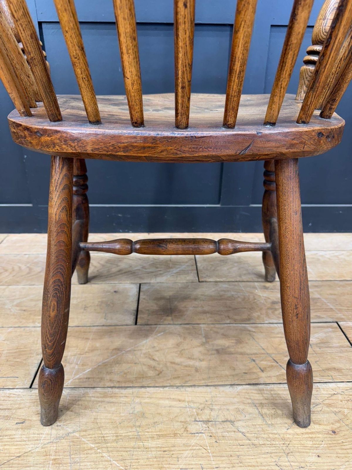 Antique Elm Windsor Armchair Bow Back Smokers Chair Farmhouse Occasional Chair photo for sale