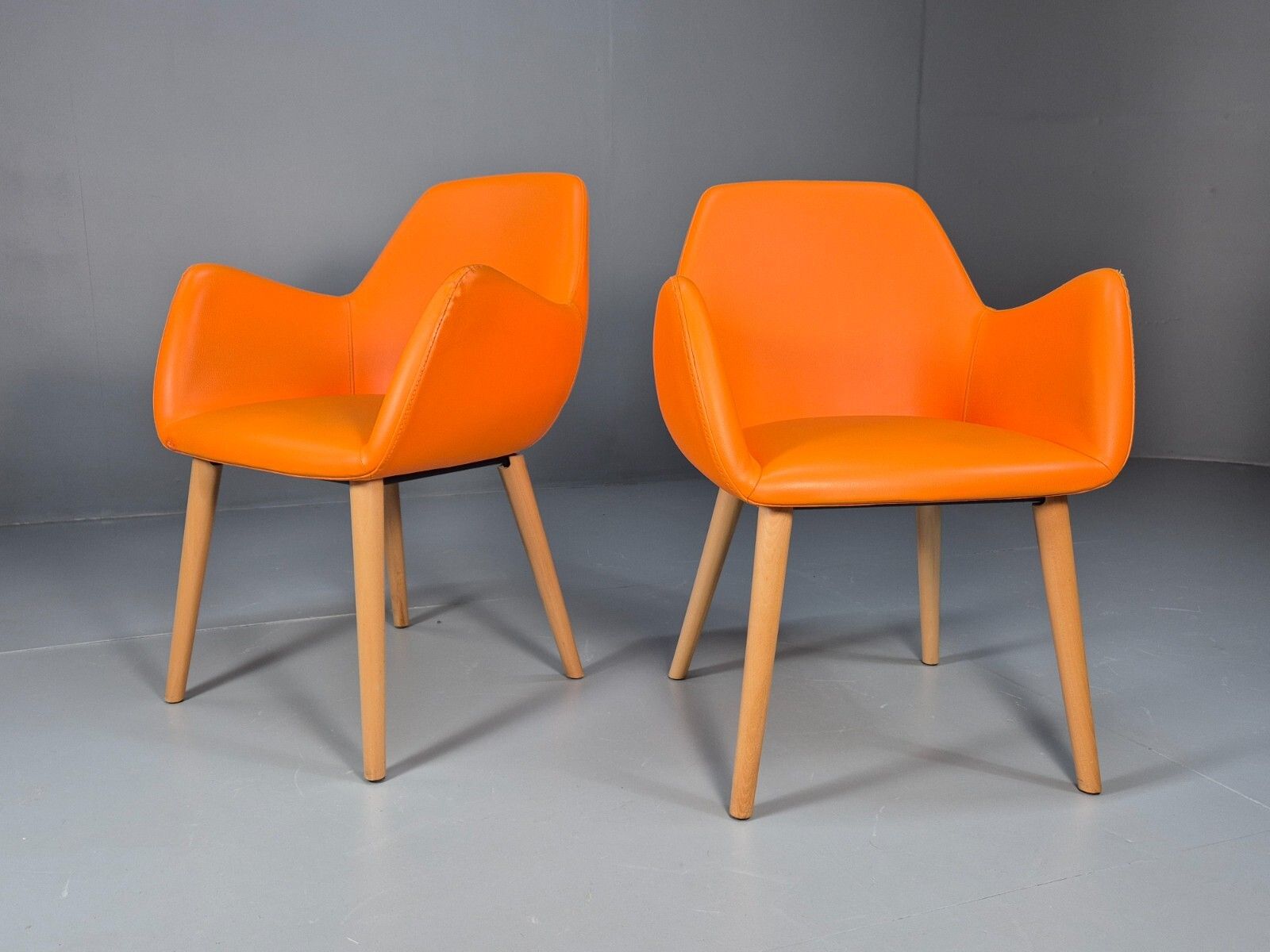 2 Vintage Orange Bucket Form Vinyl Armchairs Retro Modern Eb9708 Mnor photo furniture