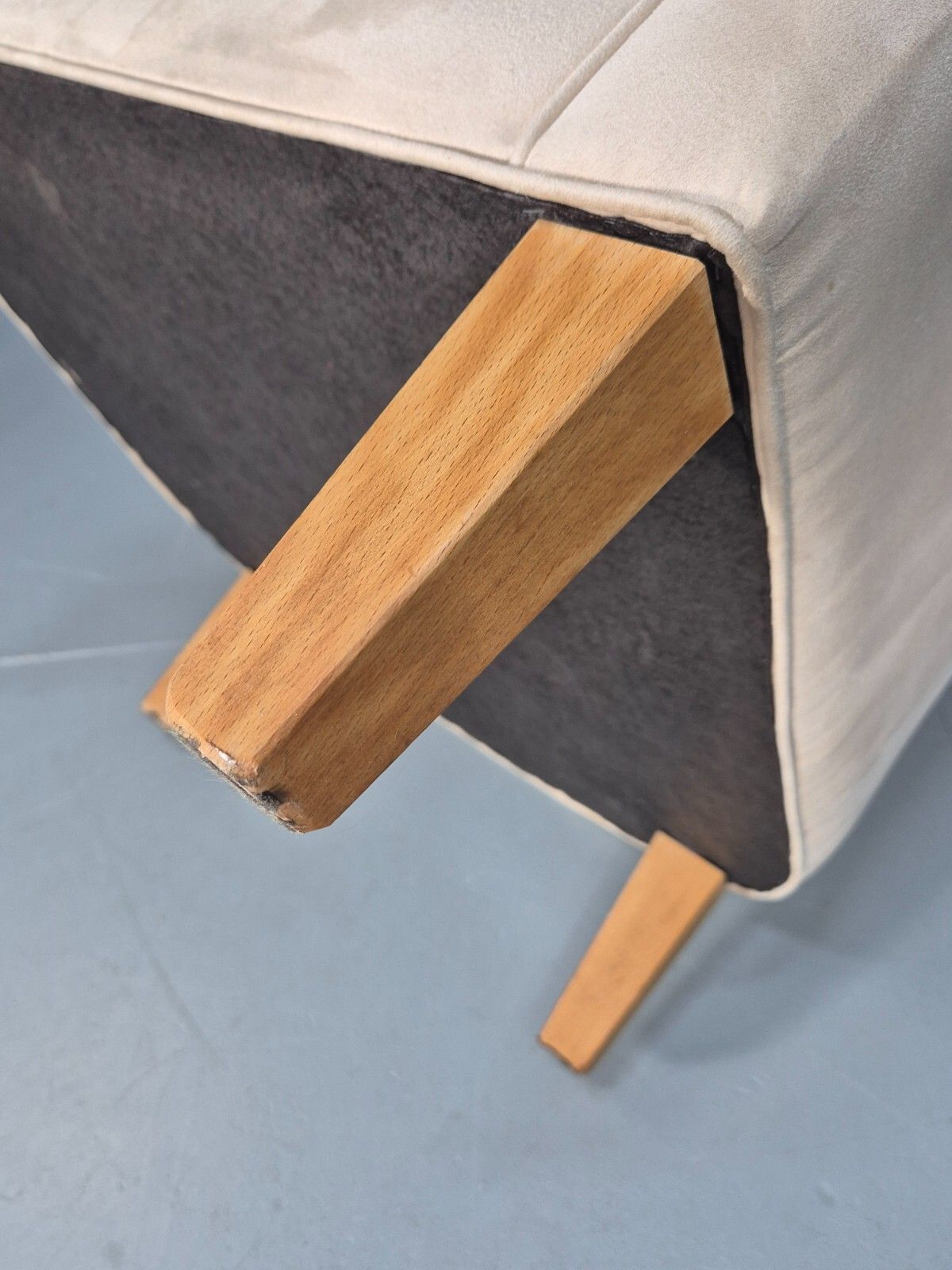 photo furniture Mordern Danish Cream Faux Suede Tub Chair Beech Legs Eb9308 Mnor