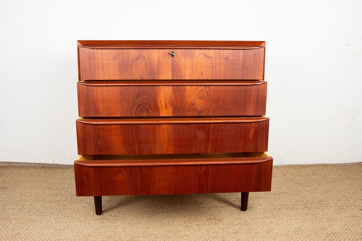 Commode 4 tiroirs en teck, Danemark, années 1960. photo 1050.0