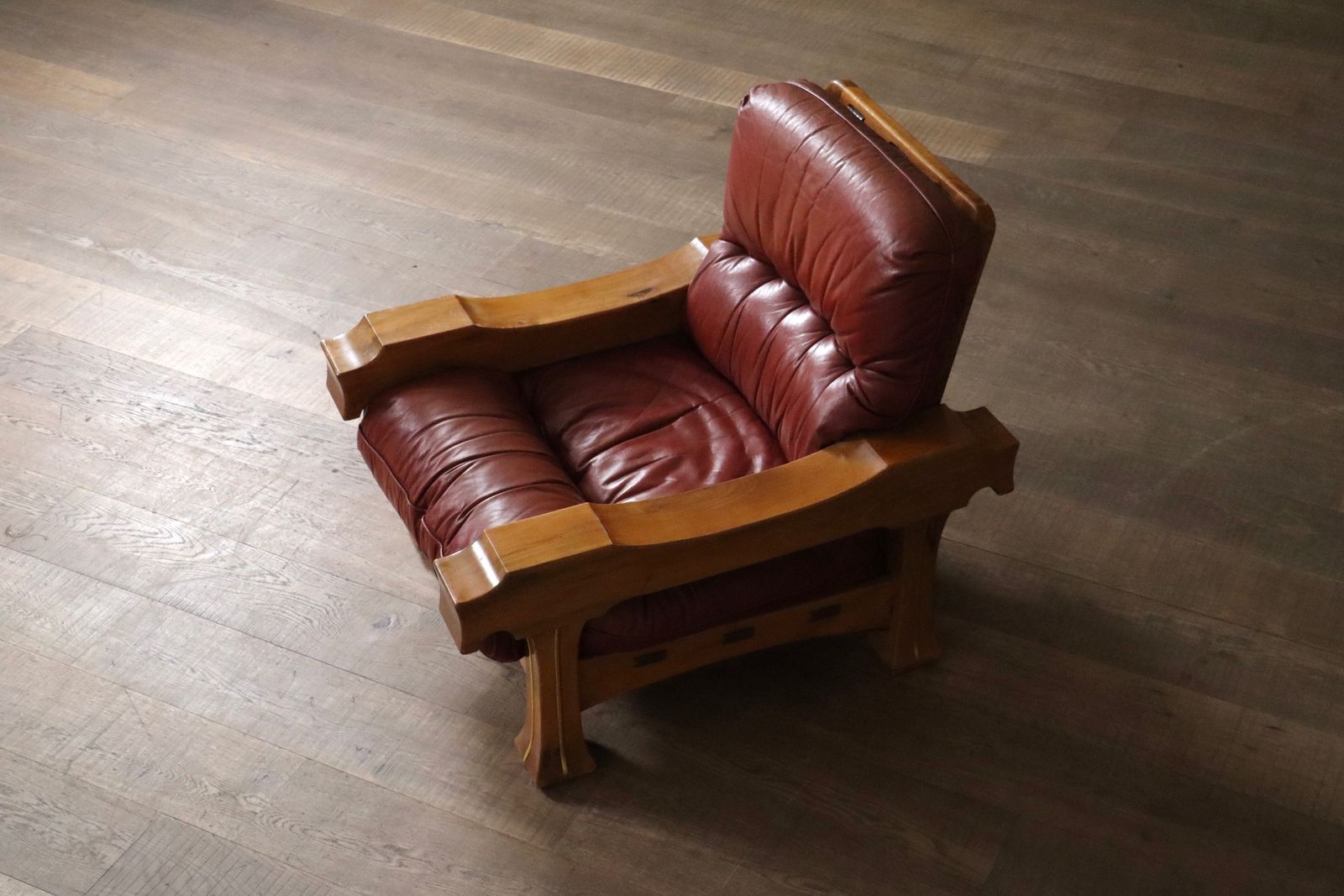 Hussar Lounge Chair By Luciano Frigerio, Italy 1970s photo 1850.0