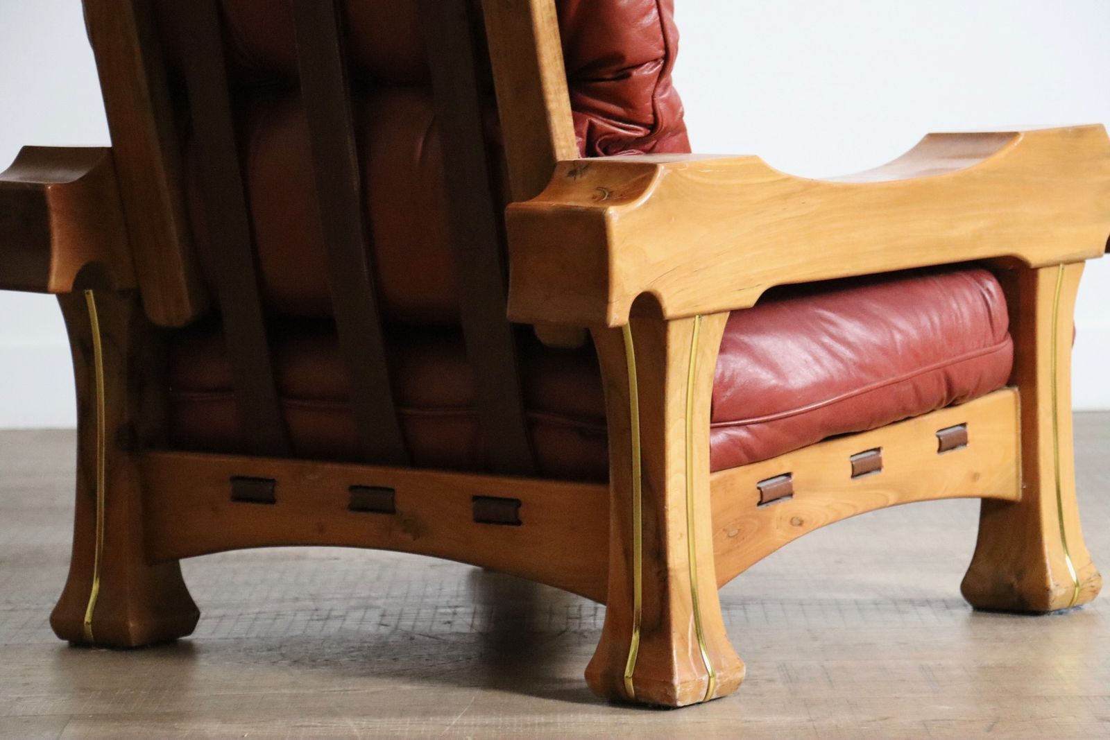 photo buy Hussar Lounge Chair By Luciano Frigerio, Italy 1970s