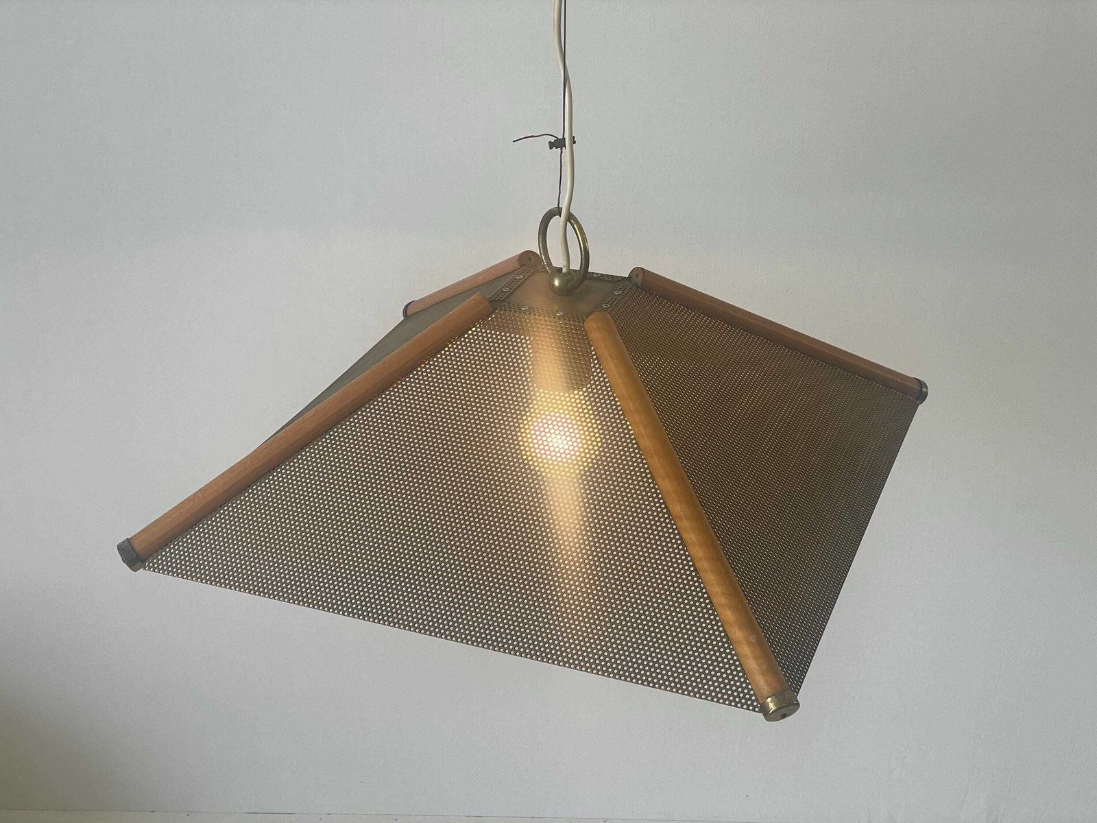 photo furniture 4 Leaves Wood Lines And Metal Body Pendant Lamp, 1960s, Italy