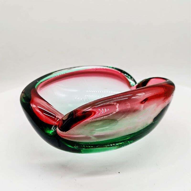 1960s Pink And Green Ashtray Or Catch All In Murano Glass. Made In Italy. photo furniture