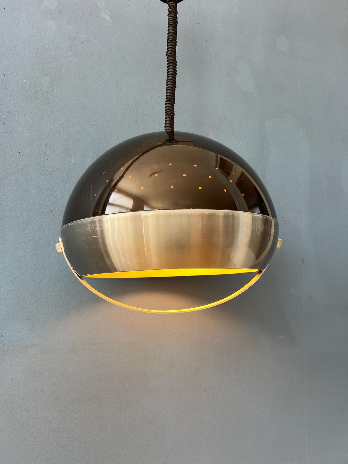 Mid Century Lakro Space Age Dome Hanglamp photo vinterior