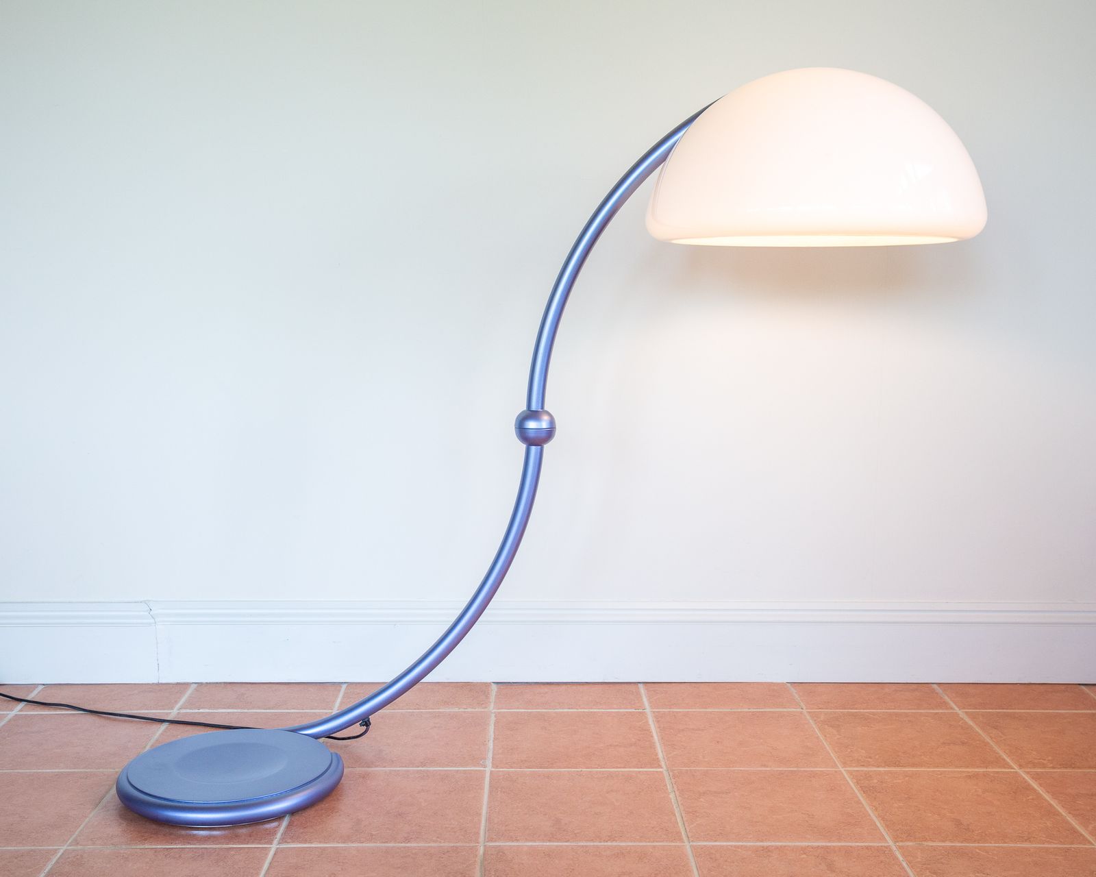 Large Space Age Floor Lamp By Elio Martinelli Serpente Lamp Ferrari Blue Italian Designer Mid Century Mcm Martinelli Luce Adjustable Reading Lamp photo vinterior