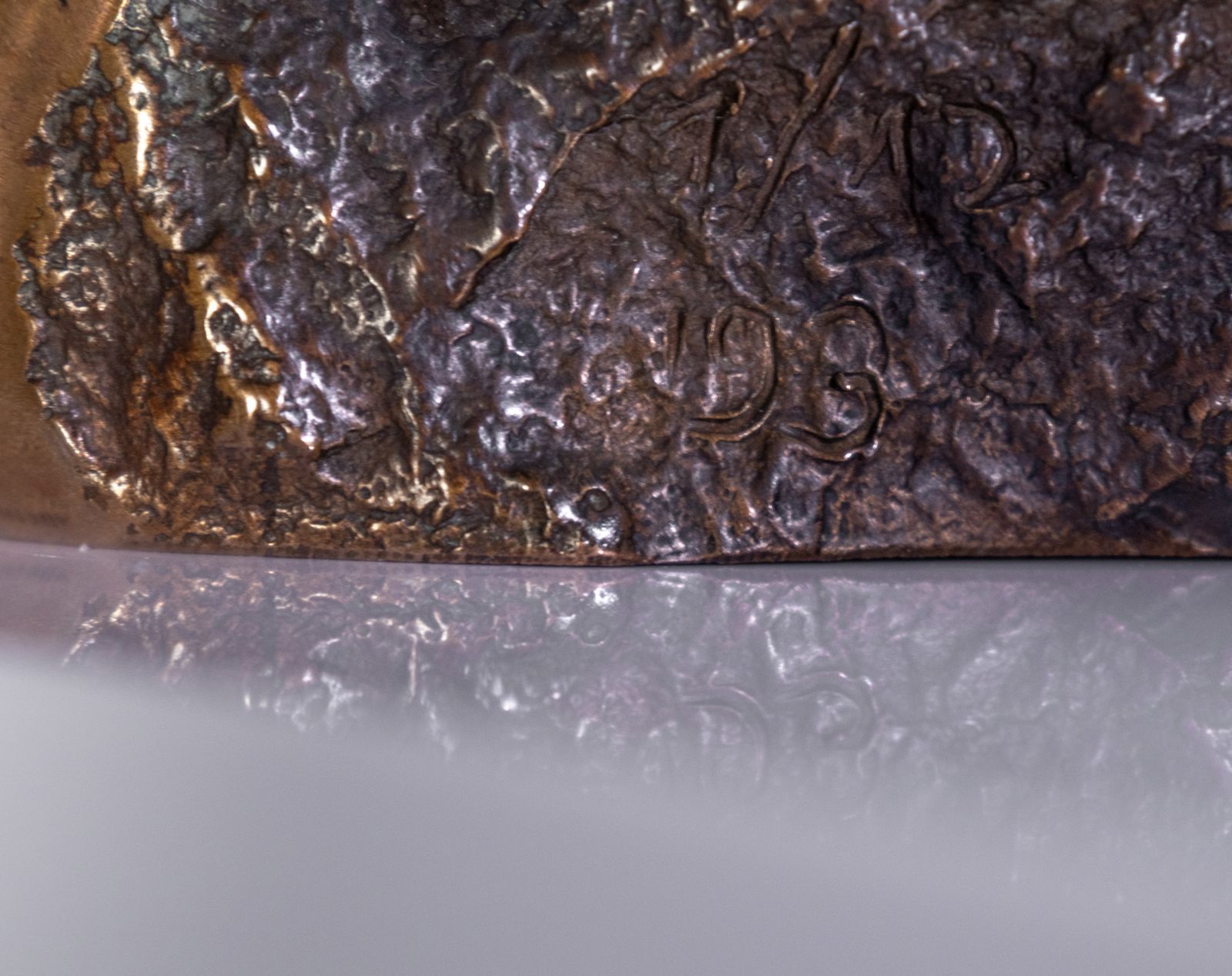 photo vinterior Bronze Abstract Head By Wolf Bröll  1993
