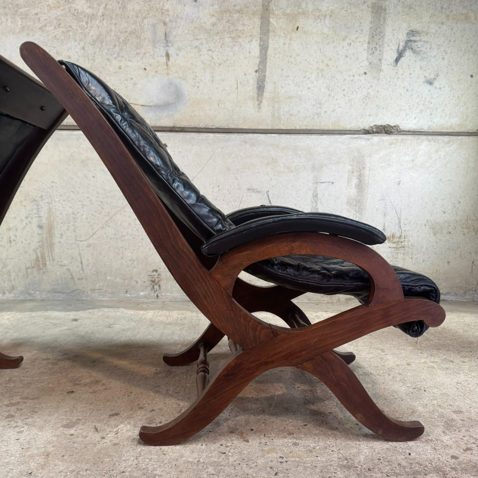 Pair Of 1940s Spanish Slipper Chairs With Footstool – Pierre Lottier For Valenti photo vinterior