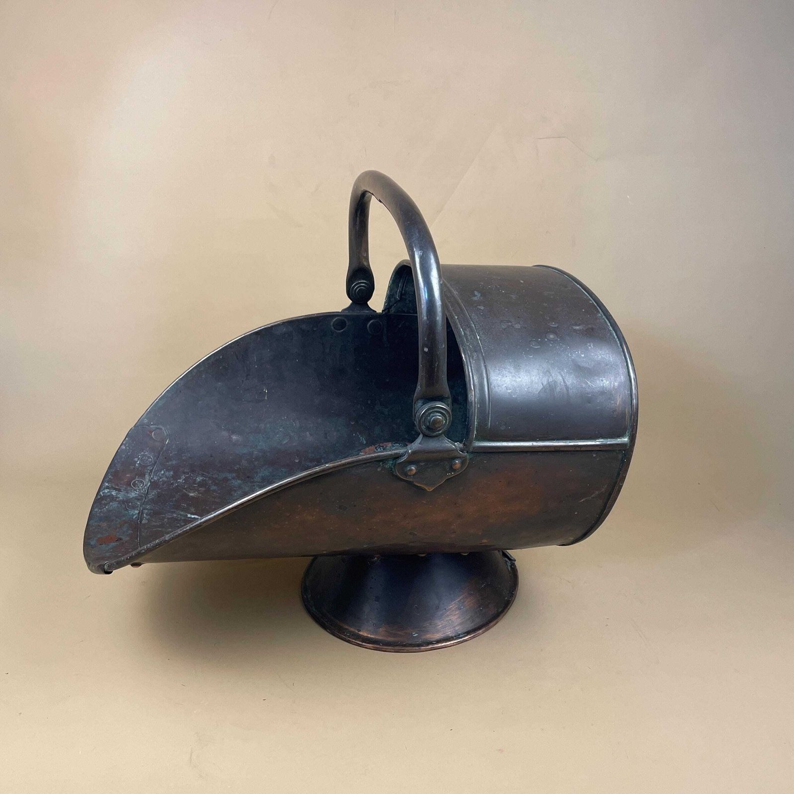 Antique Metal Dark Copper Coal Bucket Handle Fireside Fire Side Scuttle Log Helmet Farmhouse Cottage Aged Patina Vintage Fireplace Bronze photo Home Fixtures