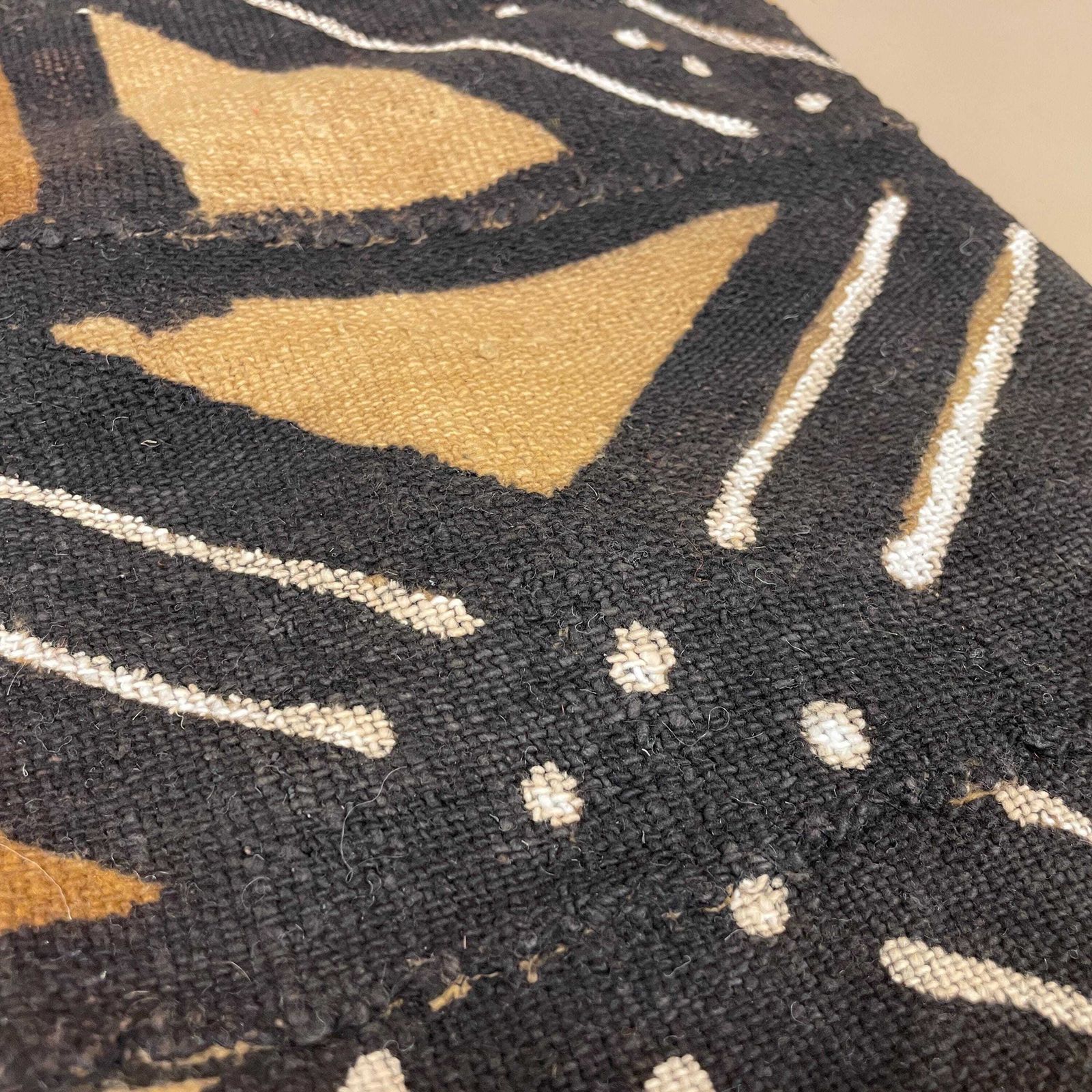 photo furniture African Cushion Bogolan Mud Cloth Style Pillow Feather Filled 60x40cm Geometric Feather Filled Kilim Handwoven Brown Black Rectangle