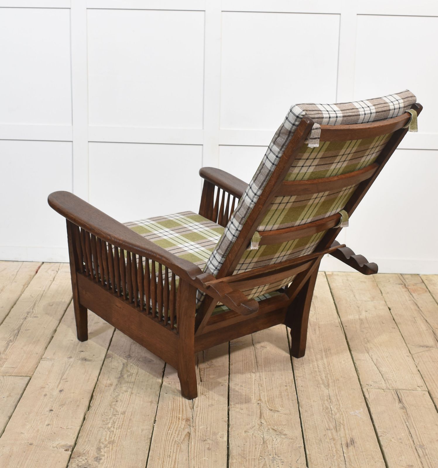 Oak Reclining Armchair, Early 20th Century photo Furniture