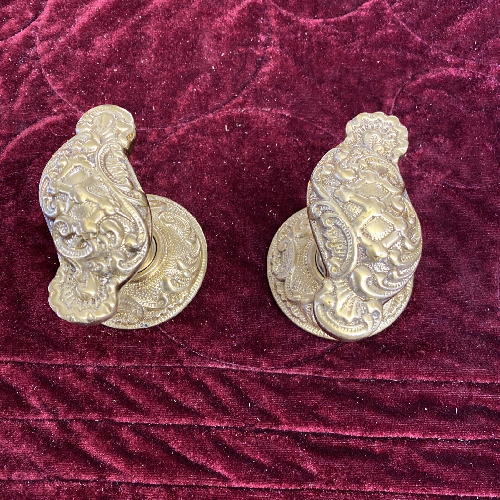 Home Fixtures Pair Of Antique Gilt Brass Door Handles French Baroque Unique Sets Push Pull Old photo