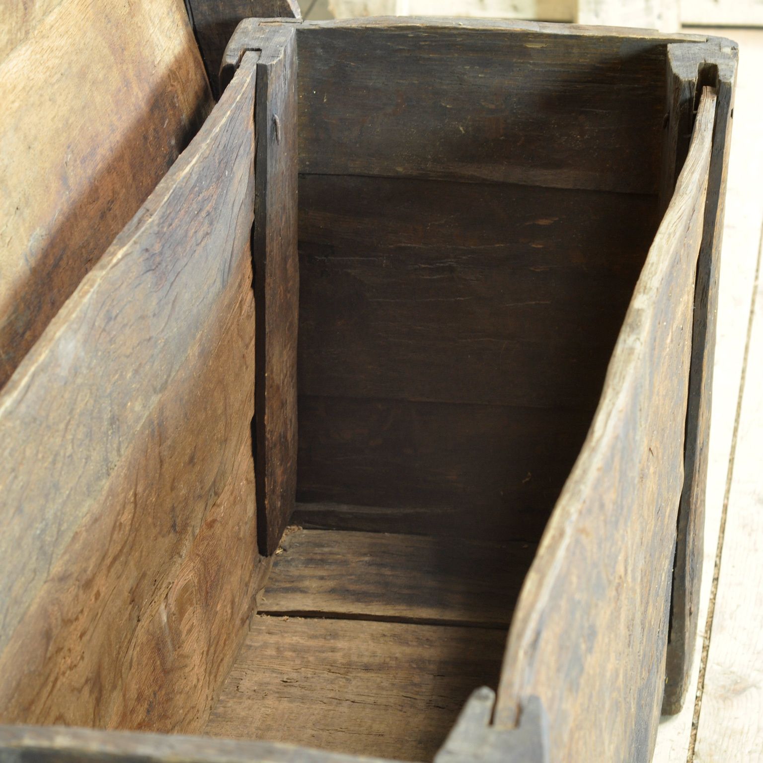 photo furniture Antique Shepherd’s Chest, Circa 1850