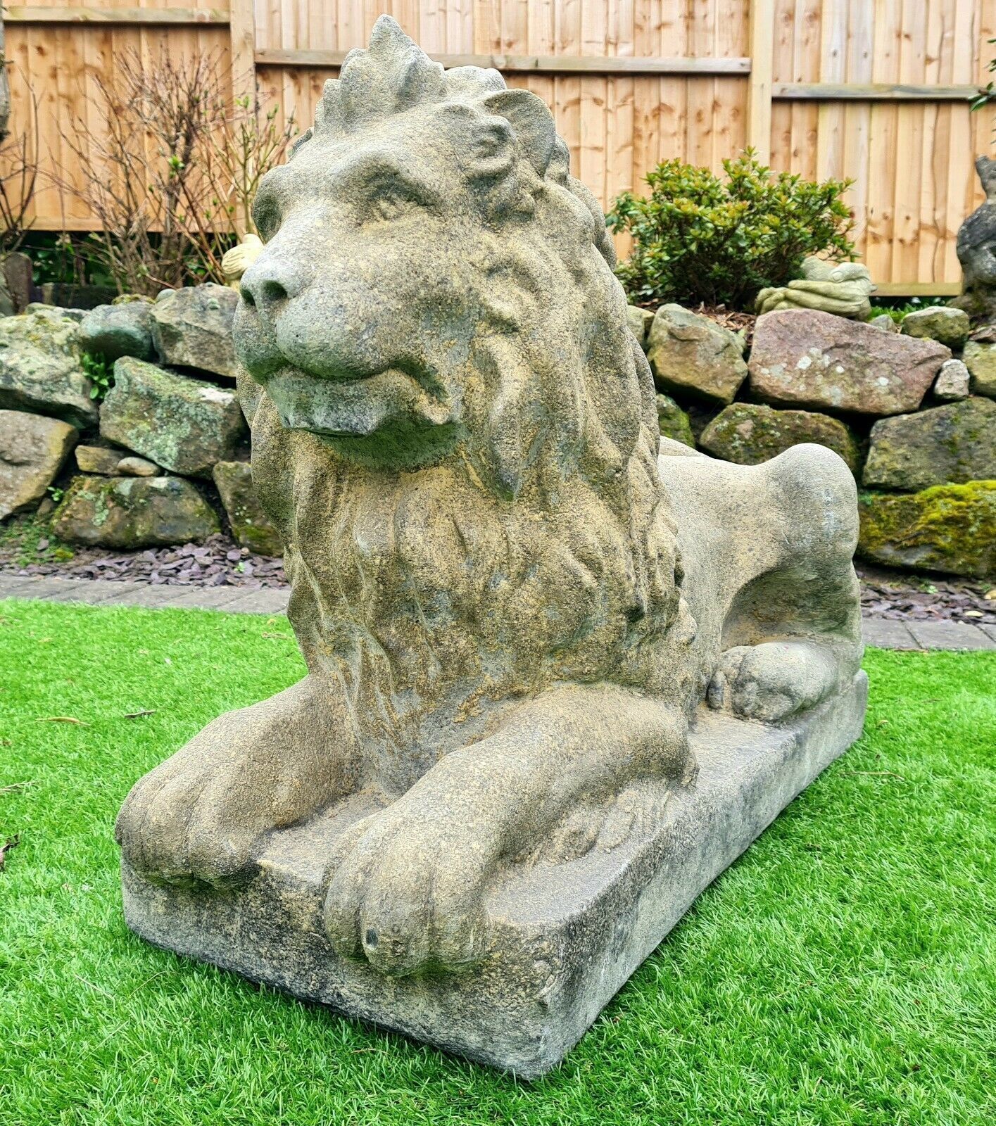 Vintage Superb Langport Lions English Stone   Delivery Available Via Our Specialist Sister Courier Company 0242. photo Garden Decor