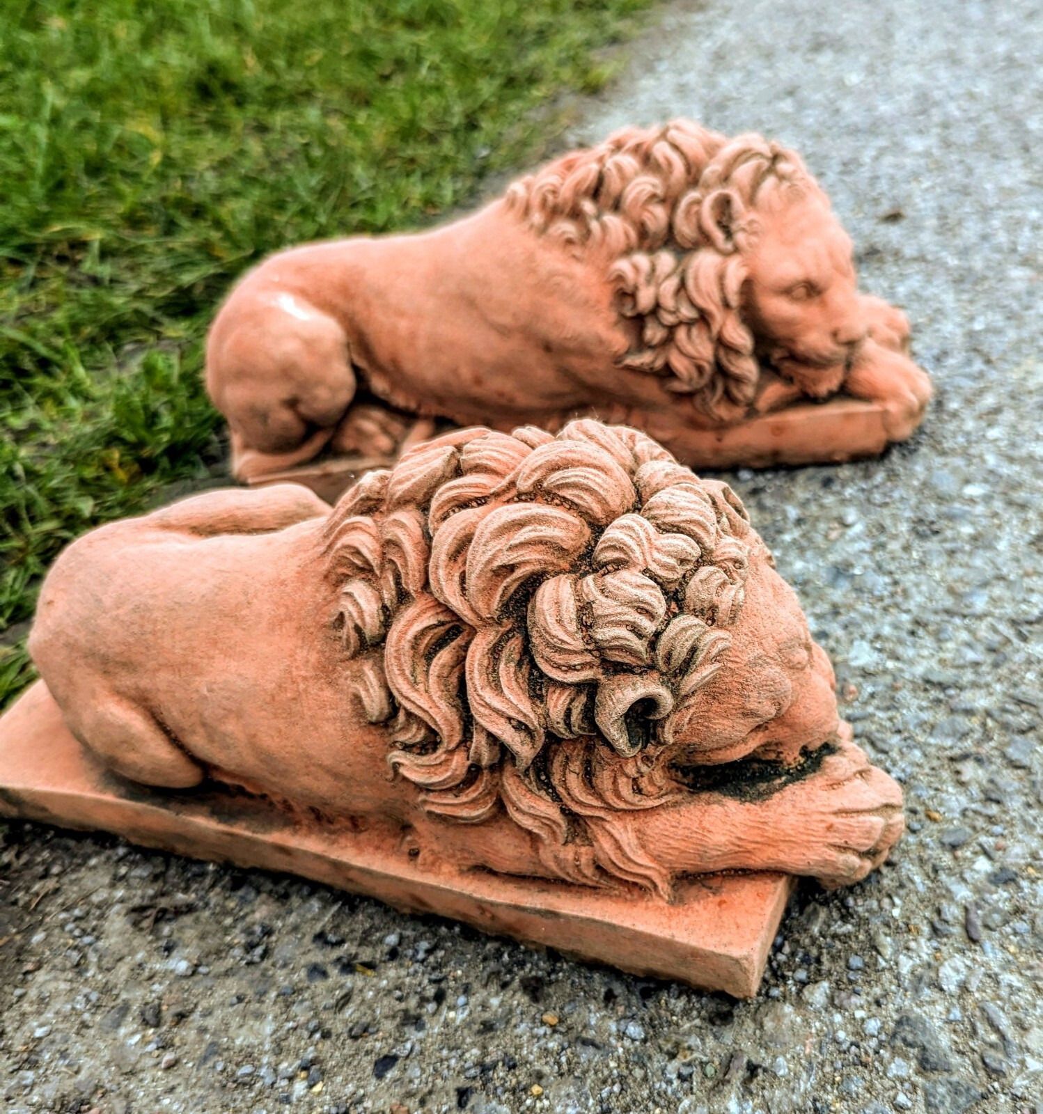 Vintage Pair Canova Lions English Stone Garden Ornament Delivery Available 0121. photo buy