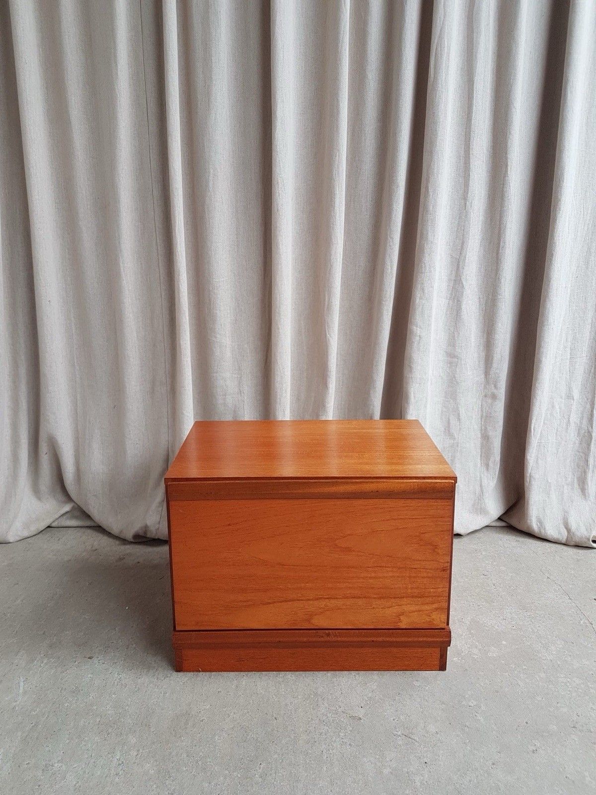 Vtg Mid Century Media Tv Record Player Cabinet Compact Sideboard Unit R905 photo furniture