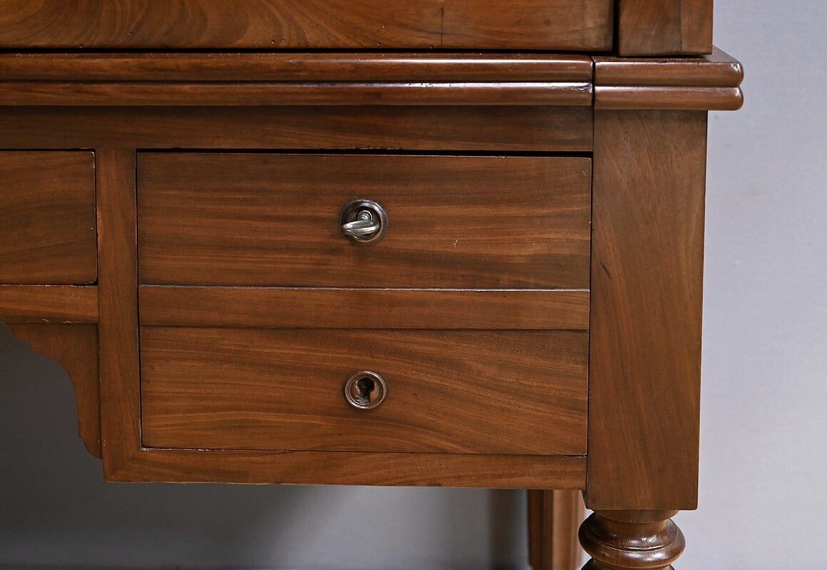 photo furniture Mahogany Cylinder Desk, Restoration Period – Part 1 Of The 19th Century