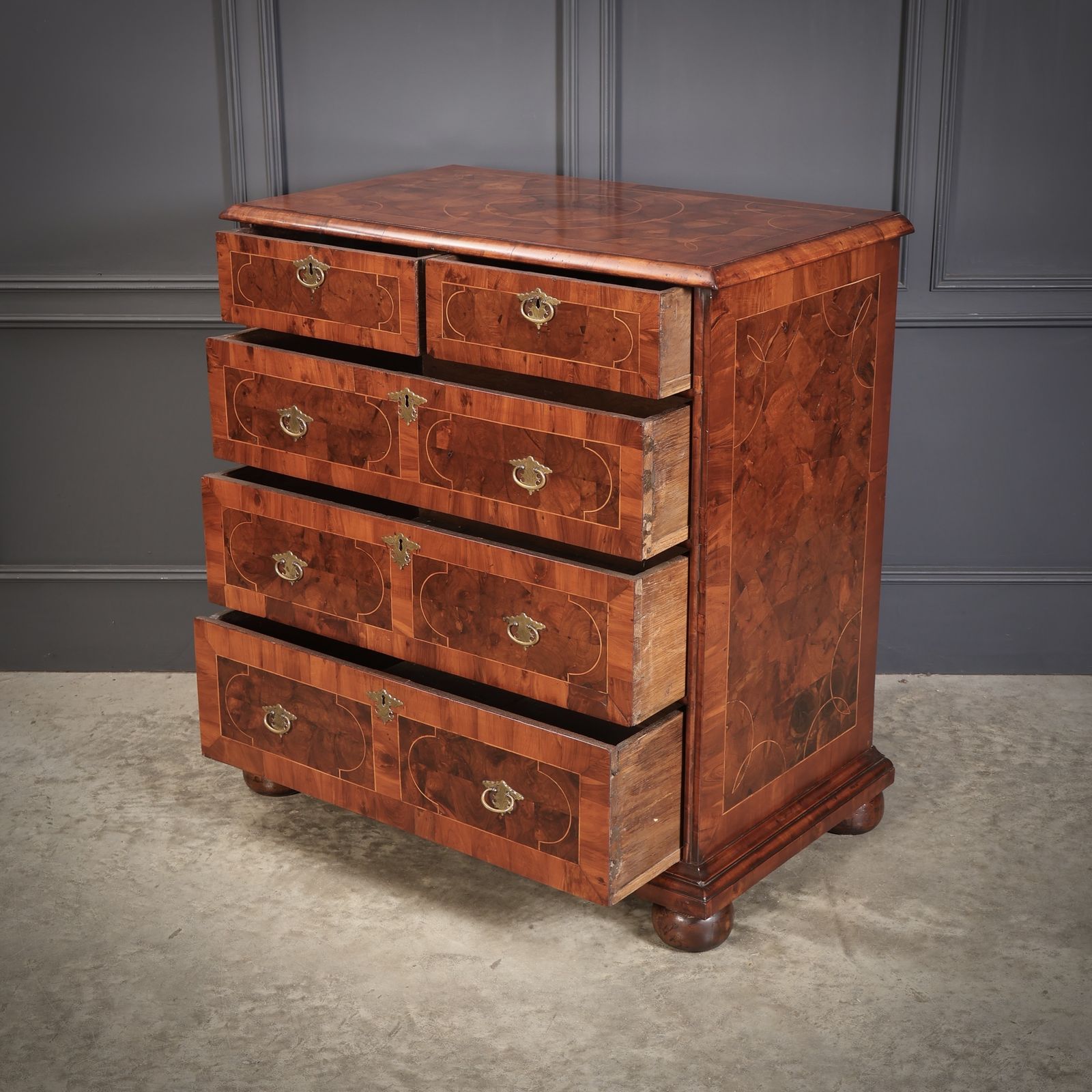 William & Mary Oyster Veneered Chest Of Drawers photo Furniture