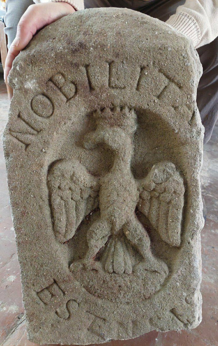 Stone Coat Of Arms Of The Canton, 15th Century, Este Family, Duchy Of Ferrara And Modena photo furniture