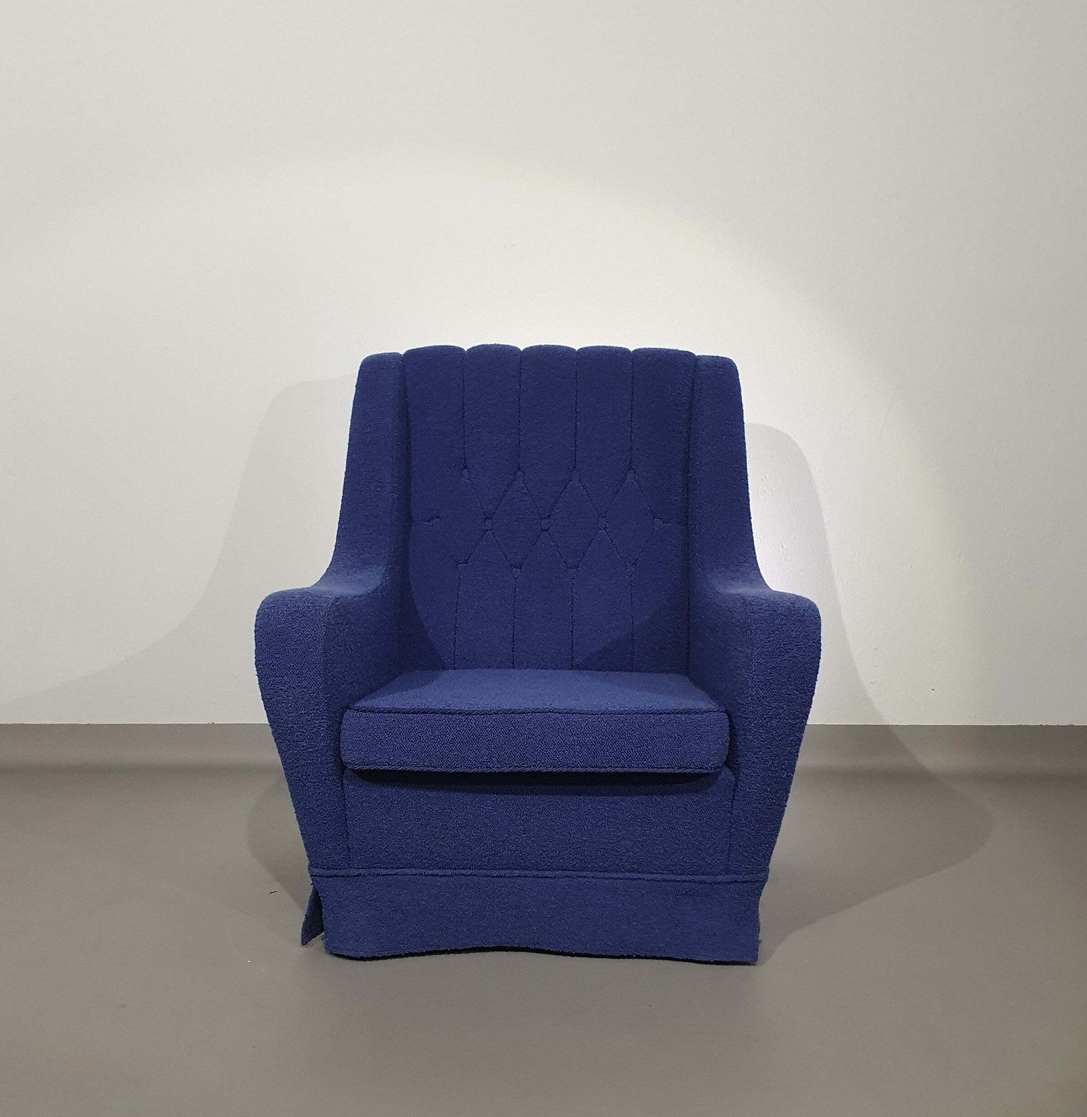 951.0 Graceful Arm Chair / Wool Bouclé / 70's photo