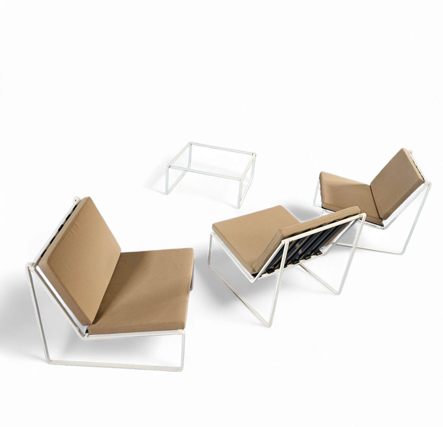 photo for sale Kho Liang Ie 024 Set Lounge Chairs / Coffee Table / Artifort 1962