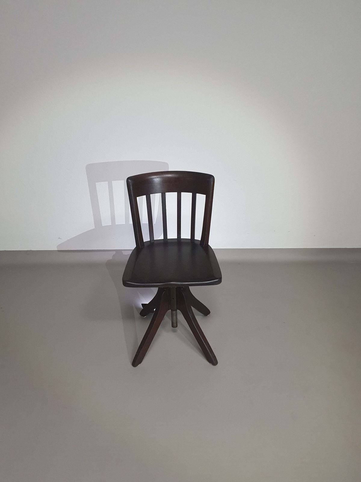 American Office Chair. Adjustable Height 45 / 56 Cm. Marked Rüegg Naegeli (Swiss) photo furniture
