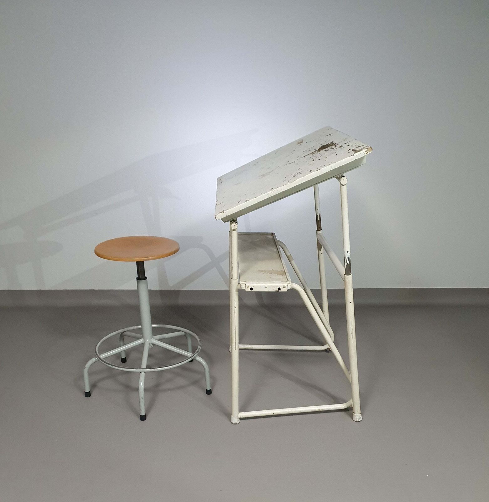Furniture Vintage Industriële Tekentafel Bureau Industrial Desk Drawing Table photo