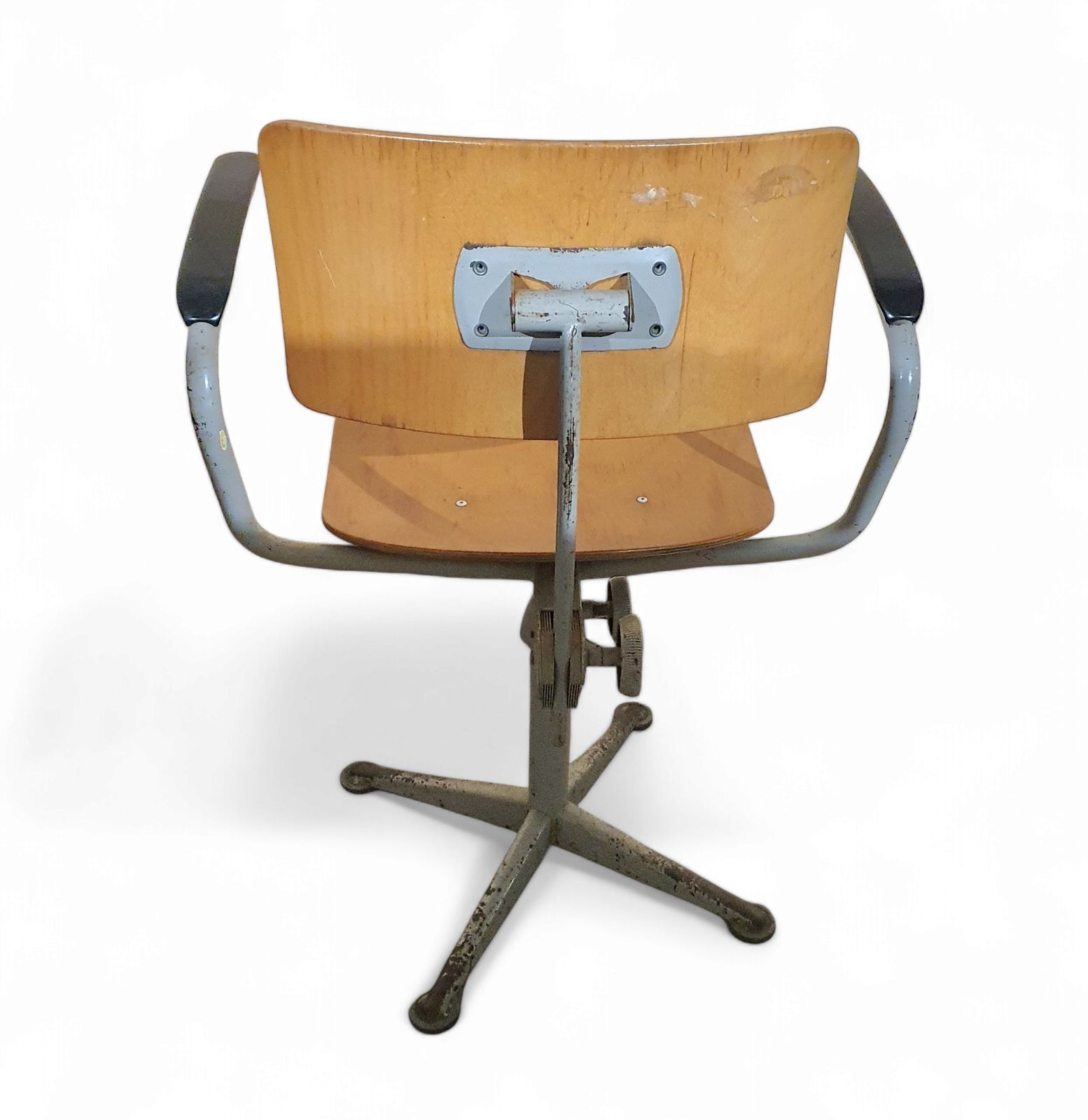 Friso Kramer For Ahrend Cirkel Studio Chair With Arms / 1960s photo for sale
