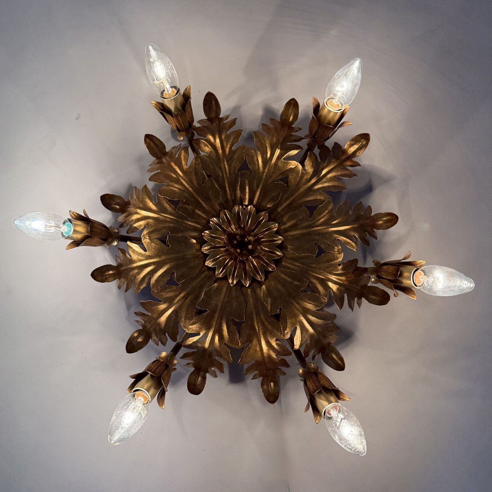 Vintage Plafondlamp Bladgoud Verguld, Jaren 1970 photo furniture