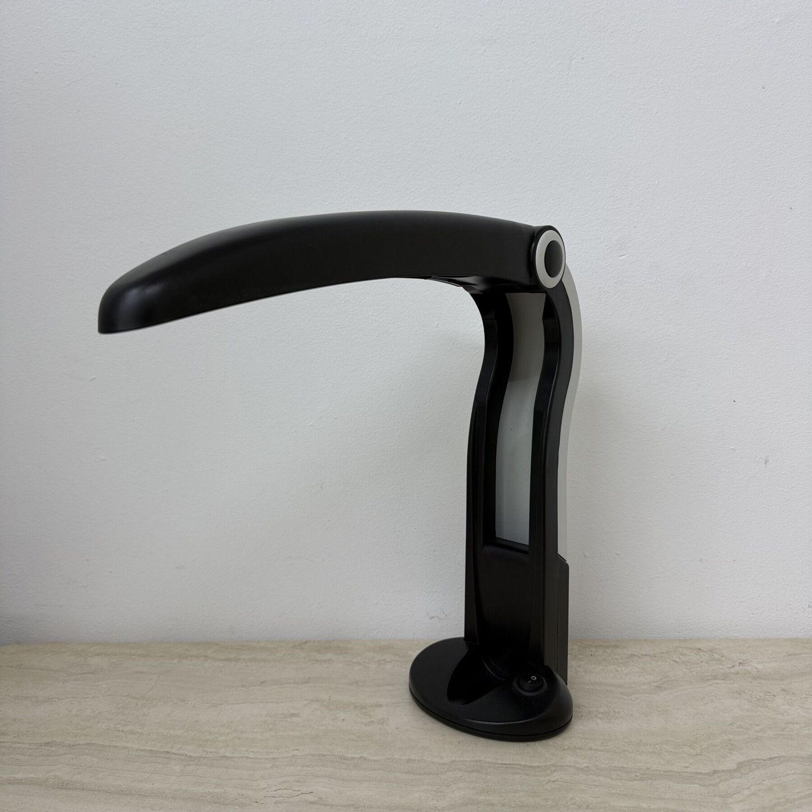 Mid Century Toekanvormige Tafellamp Van H. T. Huang, Jaren 1980 photo buy