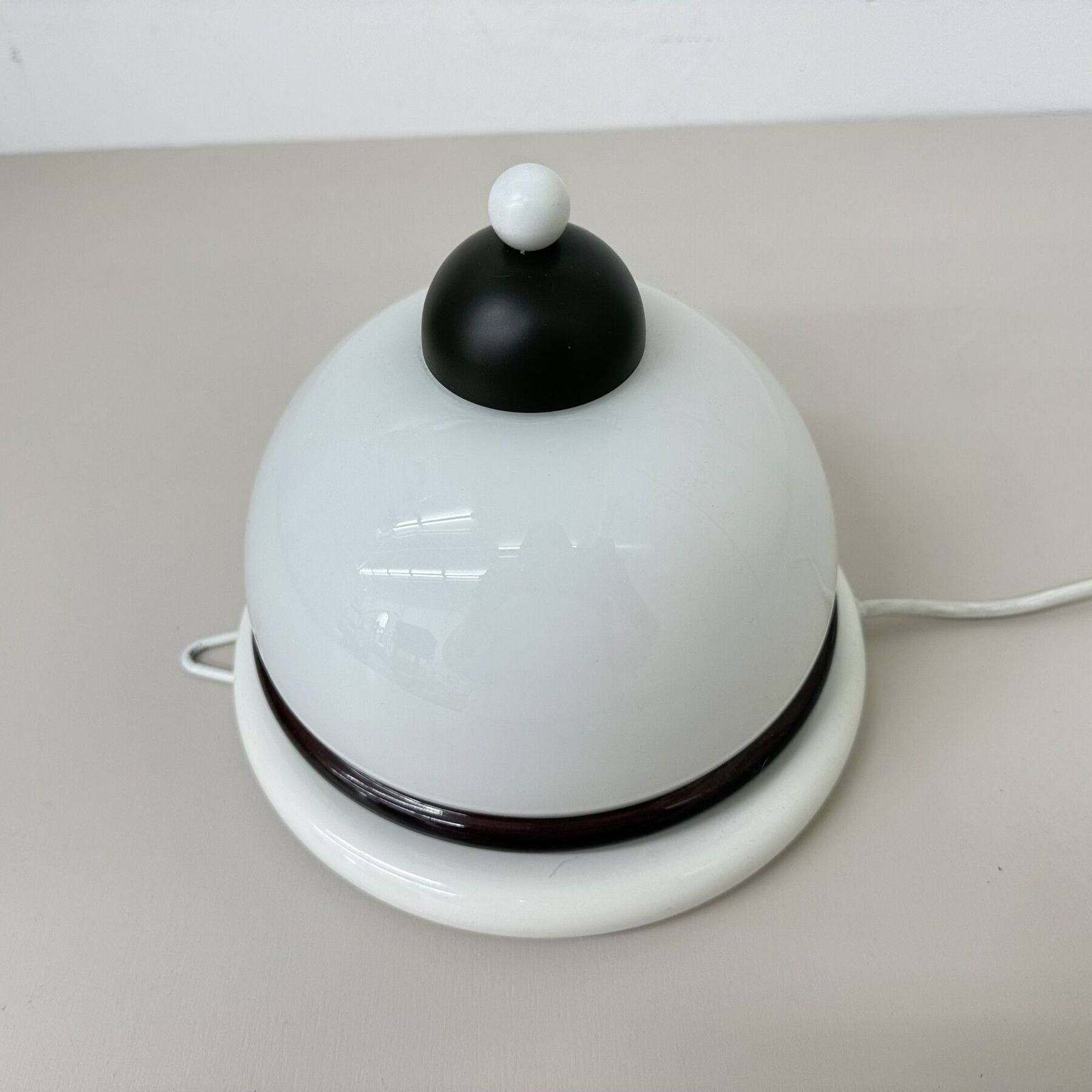 photo furniture Vintage Bruine En Witte Wandlamp, Jaren 1970