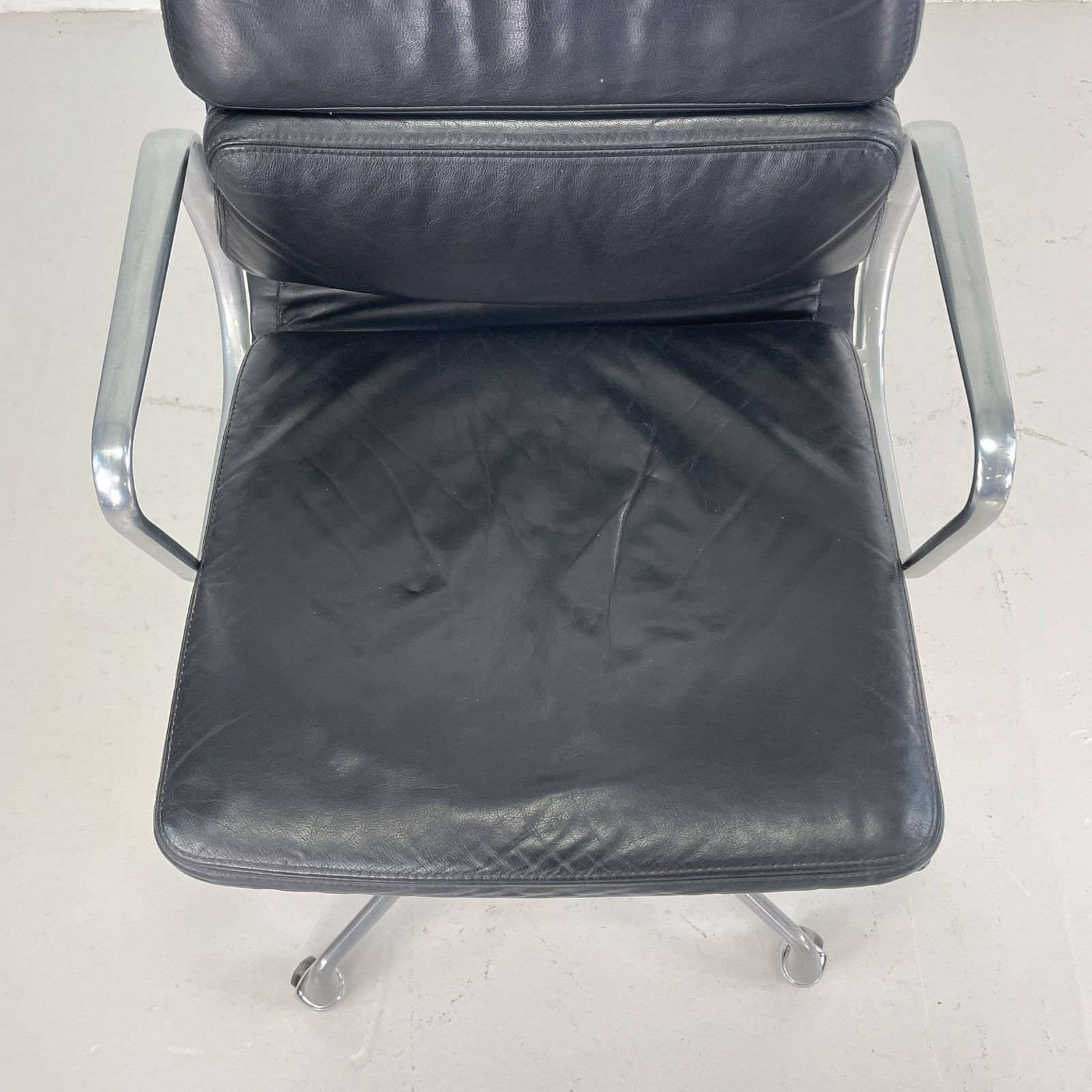 Eames Herman Miller Black Leather Soft Pad Group photo buy