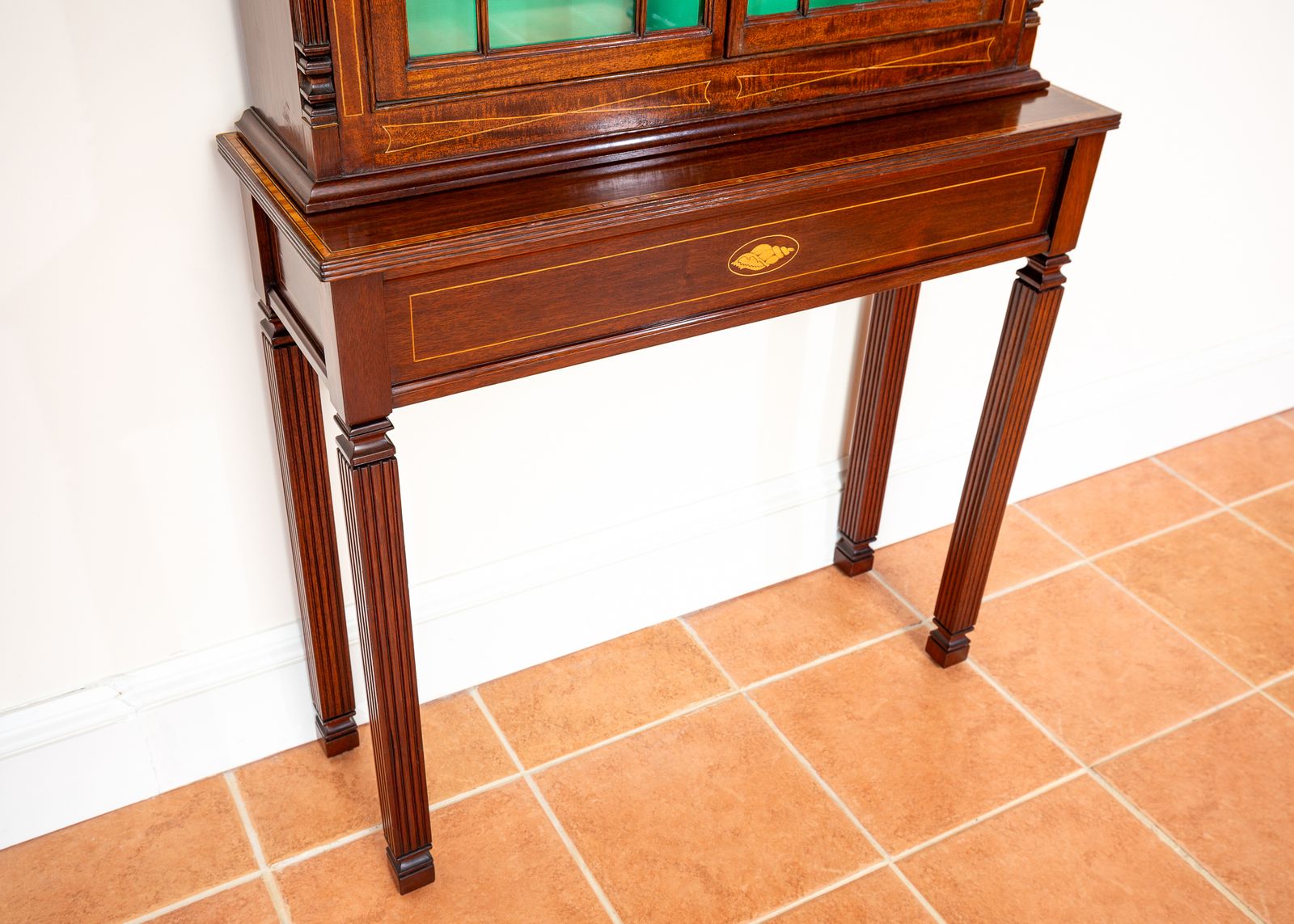 Fine Antique Glazed Cabinet And Consol.E Tabl.E Matching Set Inlaid Mahogany Astragal Glass Edwardia.N Victoria.N Hallway Living Room photo vintage