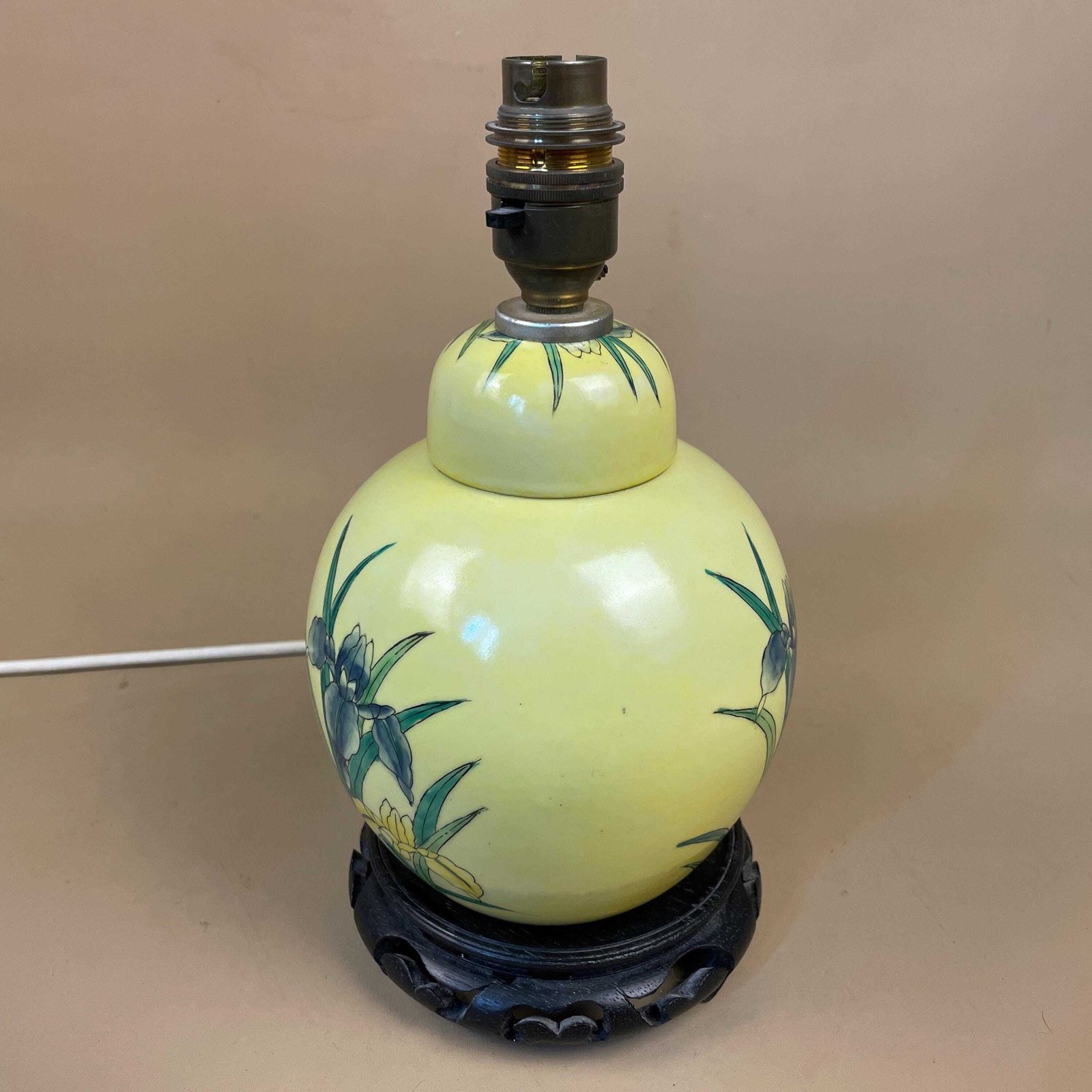 Vintage Ceramic Lamp Light Bedside Table Hand Painted Chinese Floral Design Pattern Wood Base Oriental Vase Yellow Antique Brass Ginger Jar photo buy