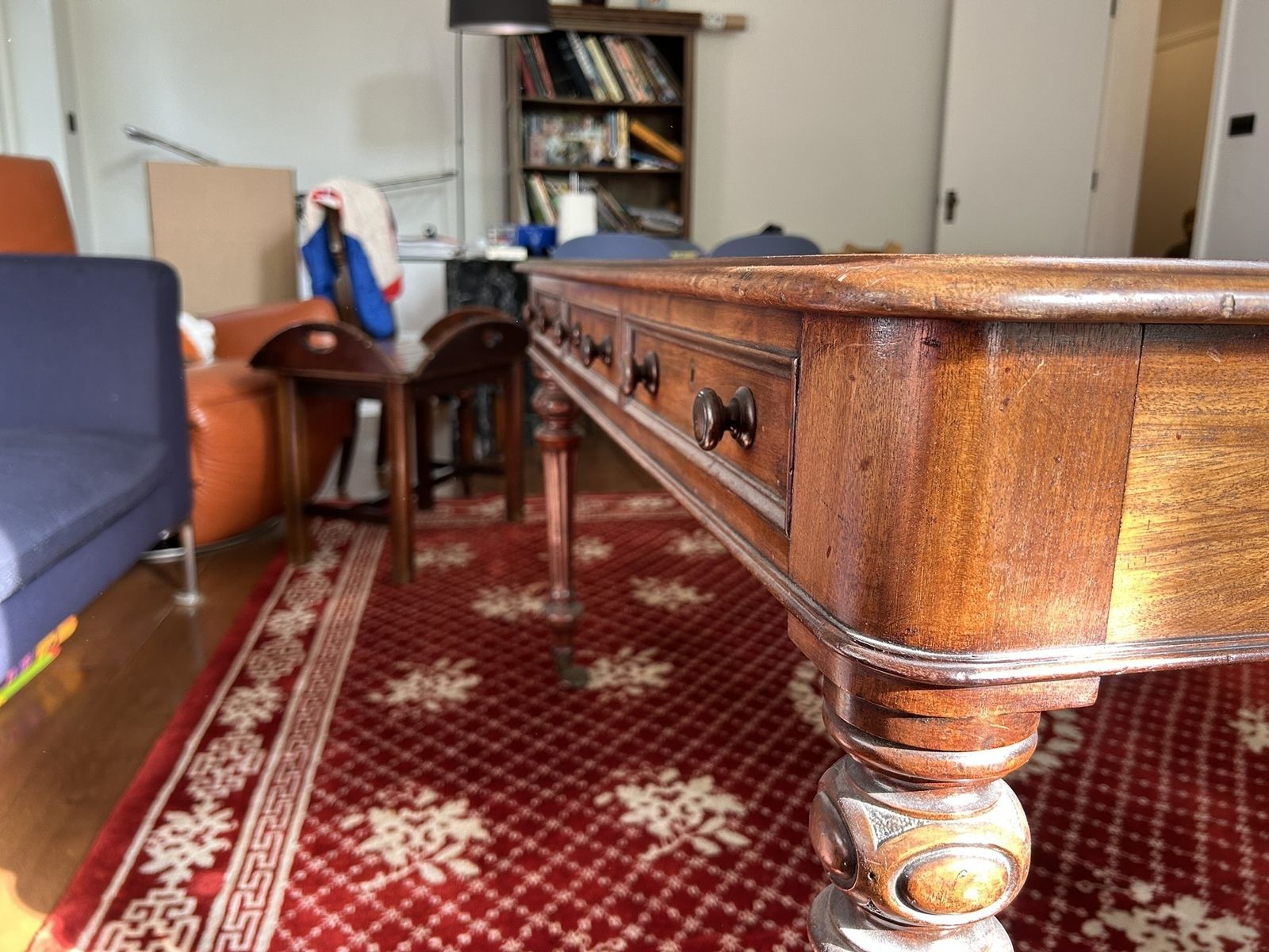 500.0 Large Victorian Mahogany Leather Top Writing Desk photo